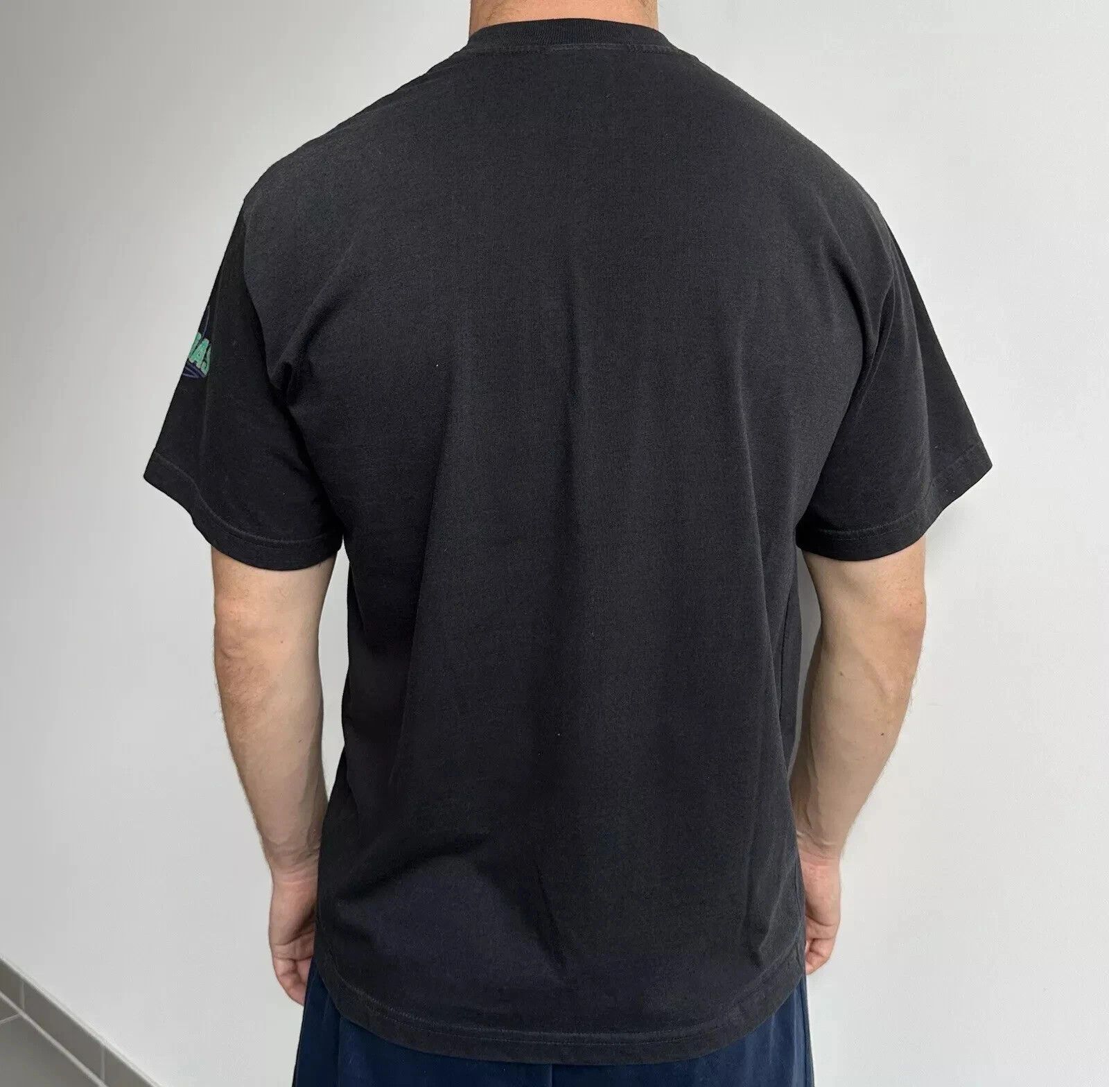 Adidas VINTAGE 1990s ADIDAS SHIRT TEE 90s BLOKE LOGO RETRO Size US S / EU 44-46 / 1 - 6 Thumbnail