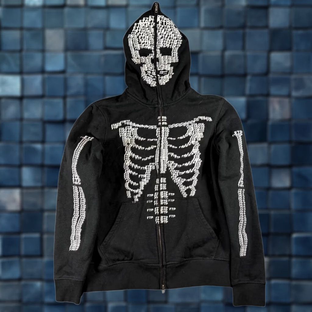 Jay-Z × Rocawear × Vintage Rocawear Vitnage Full Zip Skull | Grailed