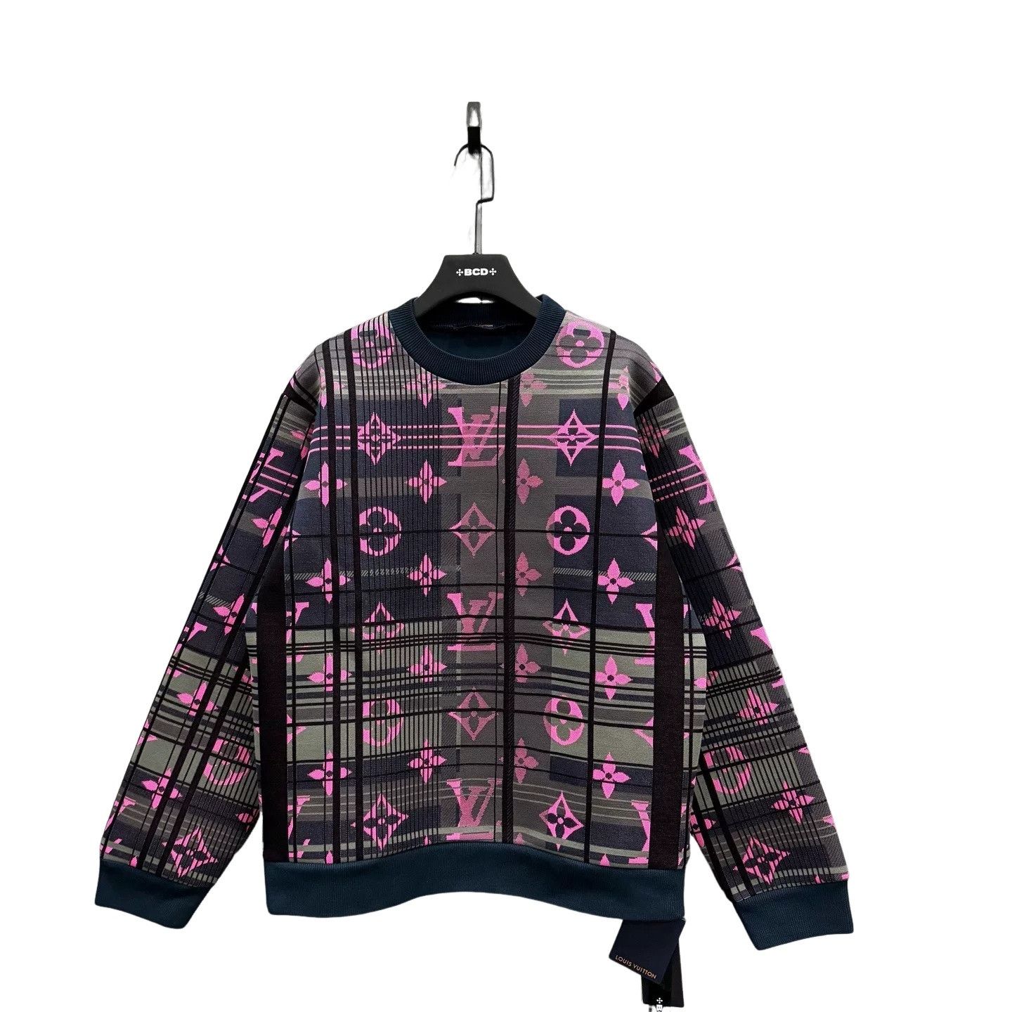 Louis Vuitton Louis Vuitton Monogram Plaid Sweater Size XL Size US XL / EU 56 / 4 - 1 Thumbnail