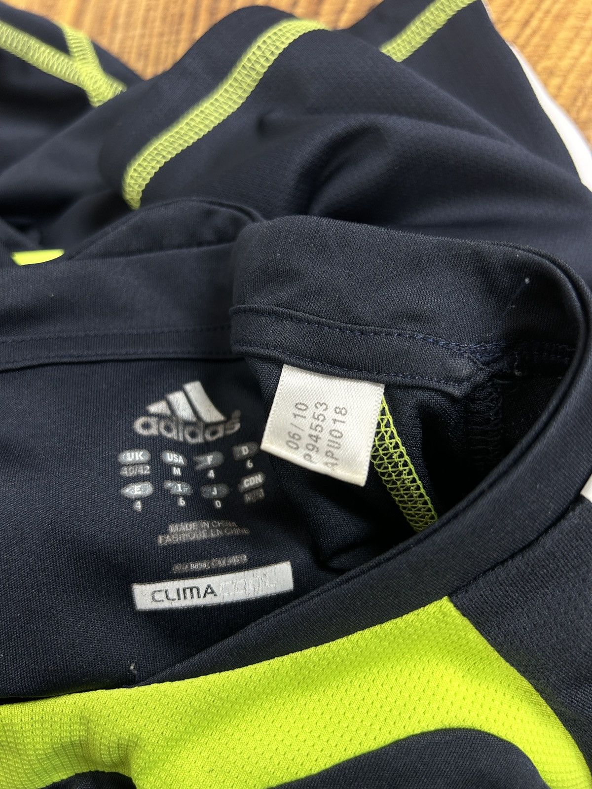Adidas Adidas Real Madrid 2010/11 Training Kit Soccer Jersey M Size US M / EU 48-50 / 2 - 11 Thumbnail