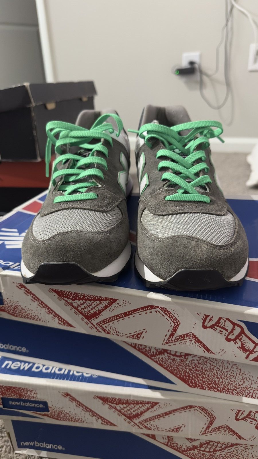 New Balance New balance 574 grey/green Size US 10 / EU 43 - 15 Thumbnail