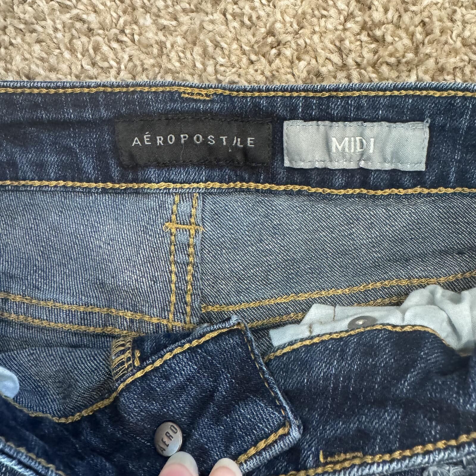 Aeropostale Aeropostale Midi Denim Shorts Size 00 Size 24" / US 00 / IT 34 - 2 Thumbnail