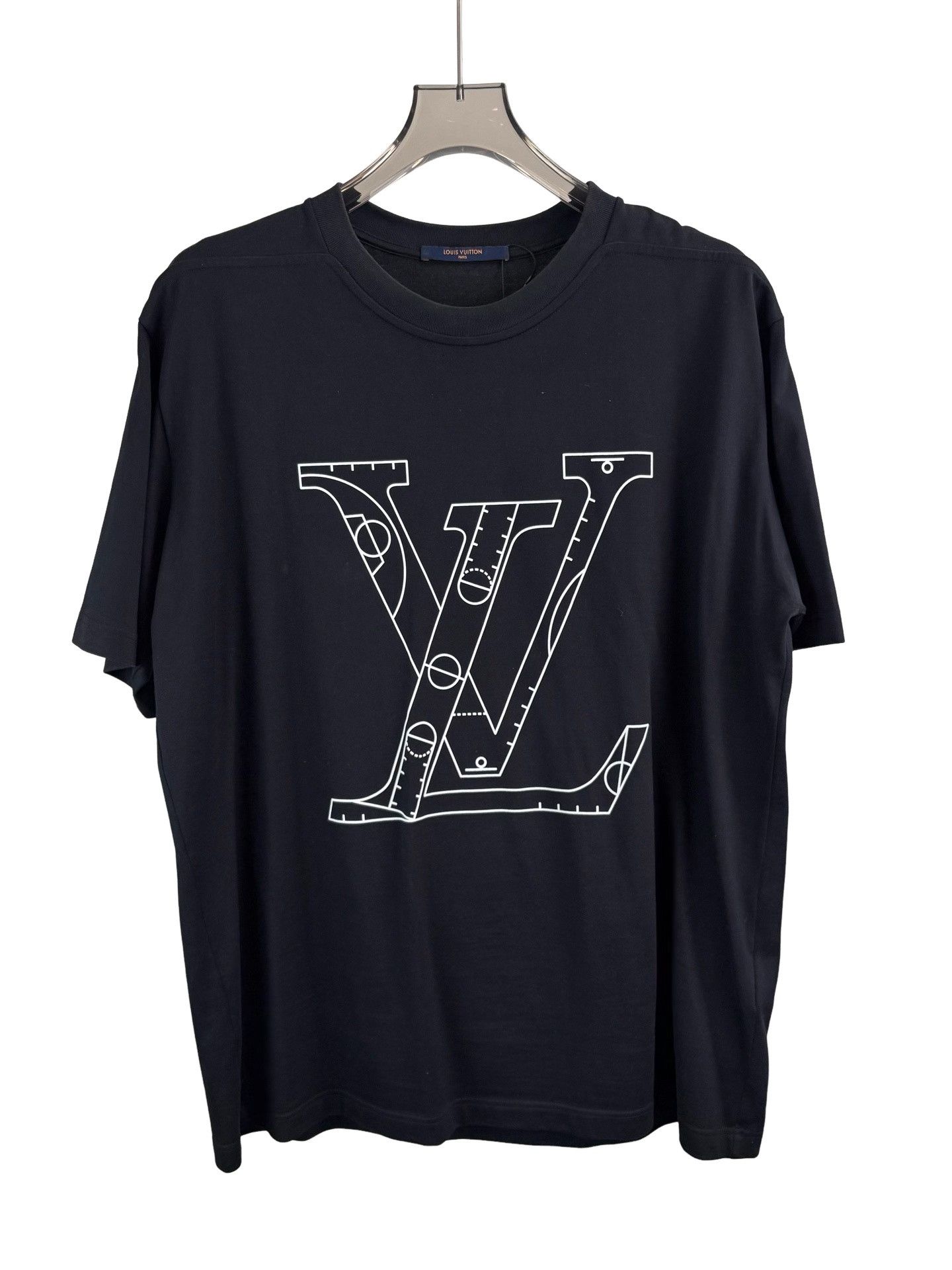 Louis Vuitton Louis Vuitton x NBA Basketball Logo Print T-Shirt US XXL Size US XXL / EU 58 / 5 - 1 Thumbnail