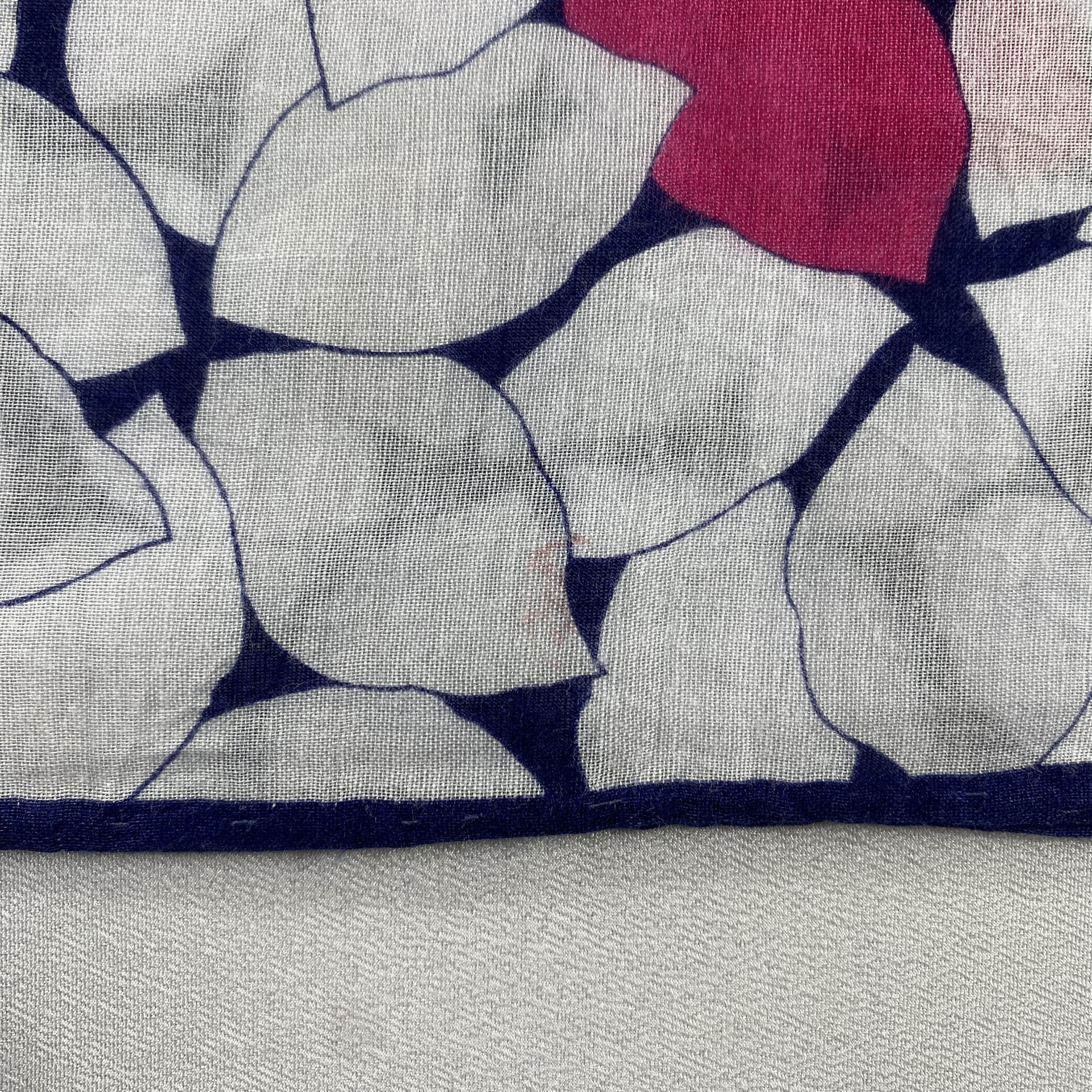 Vintage Givenchy Bandana/ Handkerchief / Neckerchief-P1248 Size ONE SIZE - 5 Thumbnail
