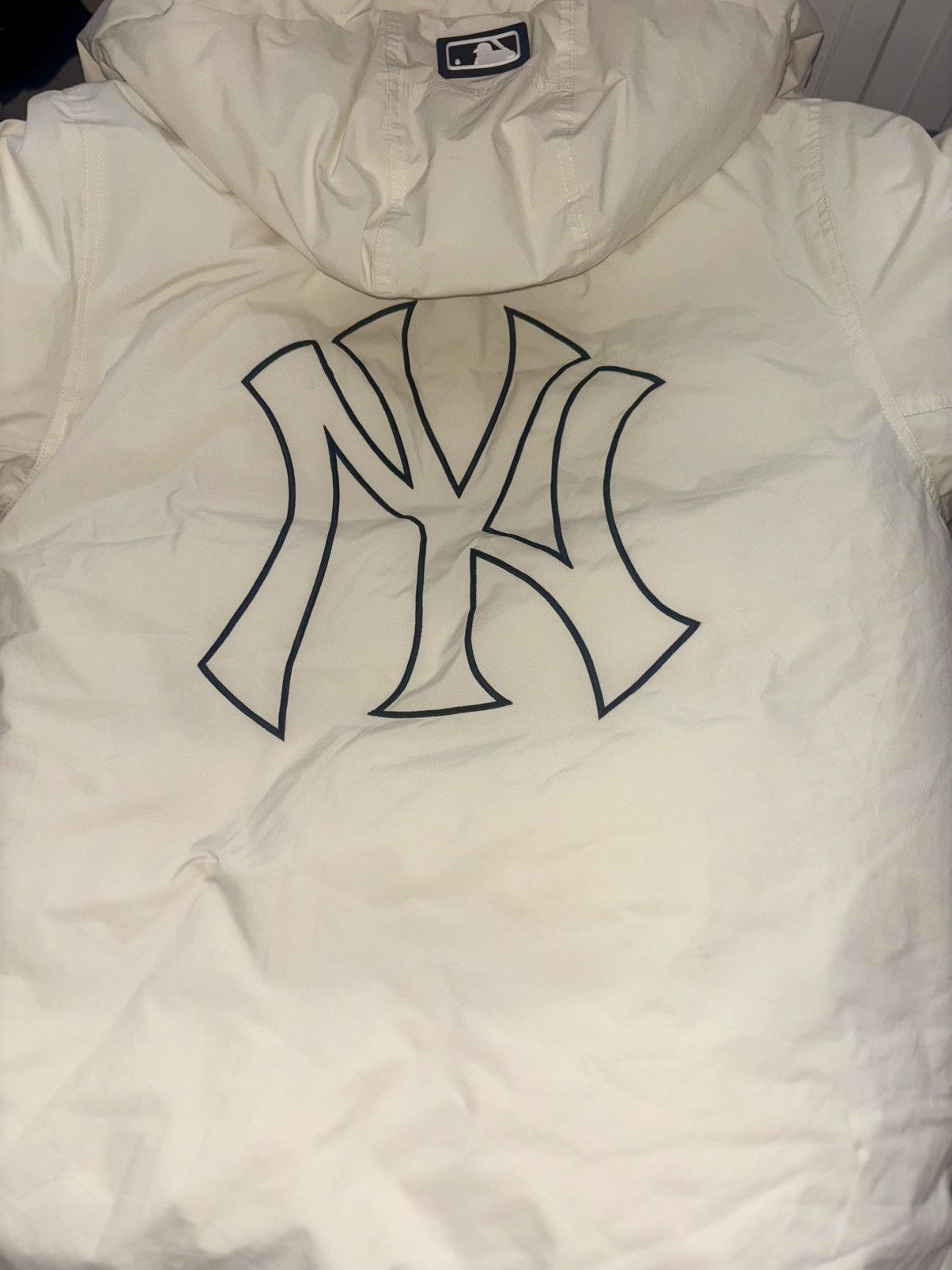 MLB MLB Korea Monster Parka NY Yankees – AESPA Karina Campaign Size M / US 6-8 / IT 42-44 - 16 Thumbnail