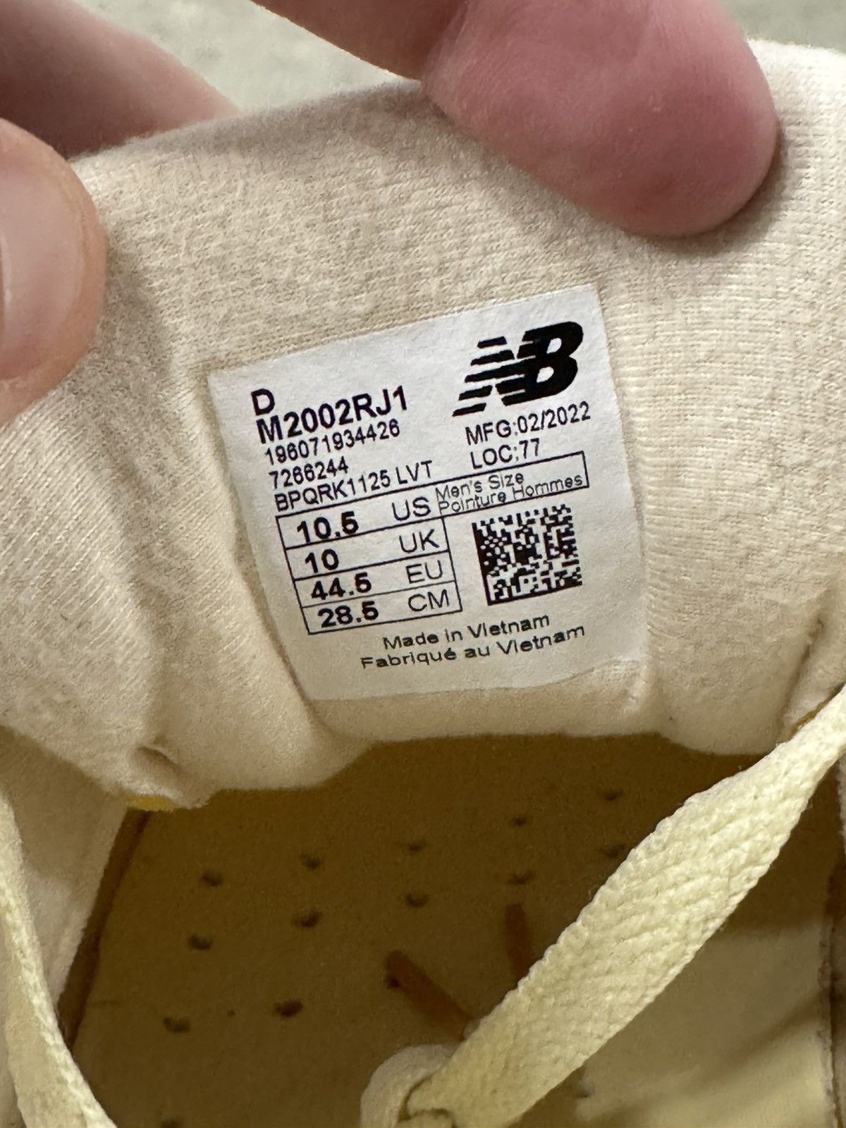 Joe Freshgoods × New Balance New Balance 2002R Joe Freshgoods Conversations Among Us Size US 10.5 / EU 43-44 - 7 Thumbnail