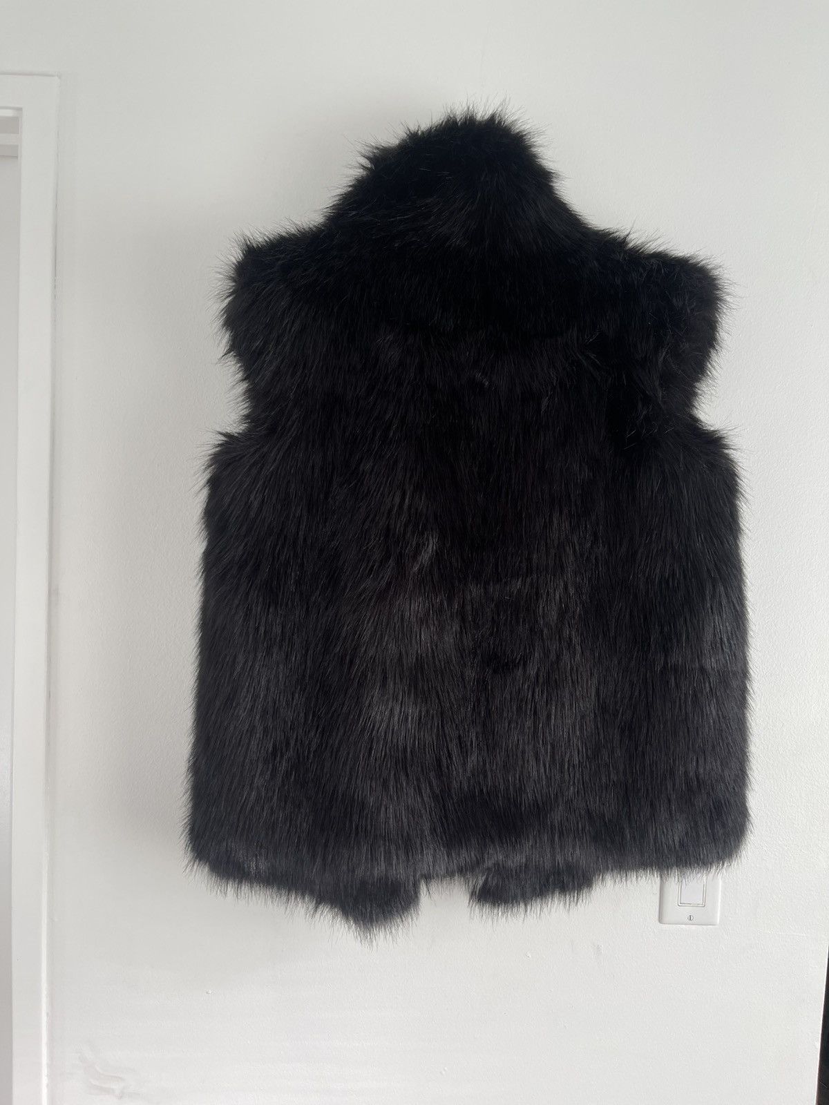 Off-White Faux fur stripe vest Size US L / EU 52-54 / 3 - 5 Thumbnail