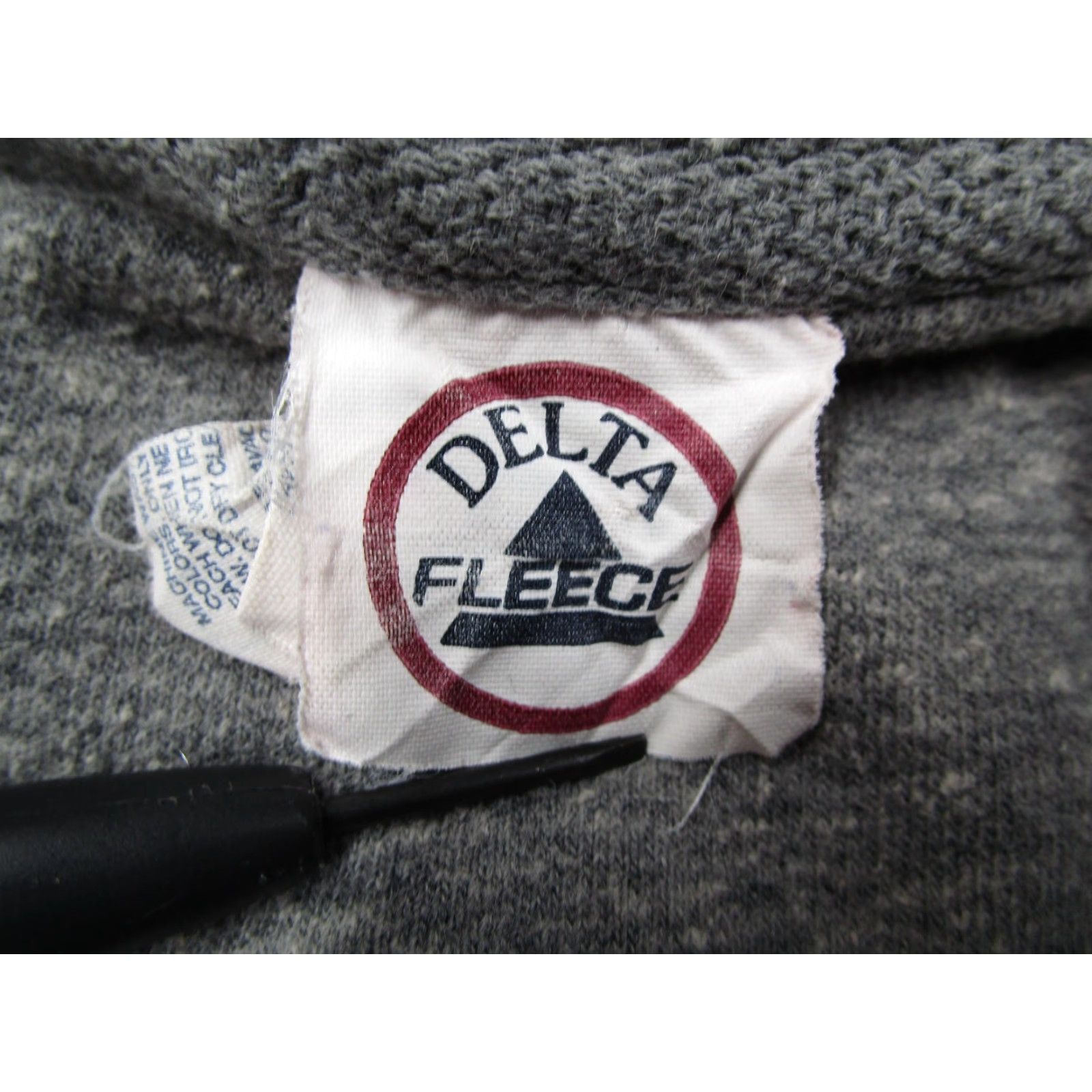 Delta Delta Fleece Hoodie Mens M Gray Monterey Beach Surf Graphic Pullover Hooded Pockets 80s 90s Beach Size US M / EU 48-50 / 2 - 2 Thumbnail
