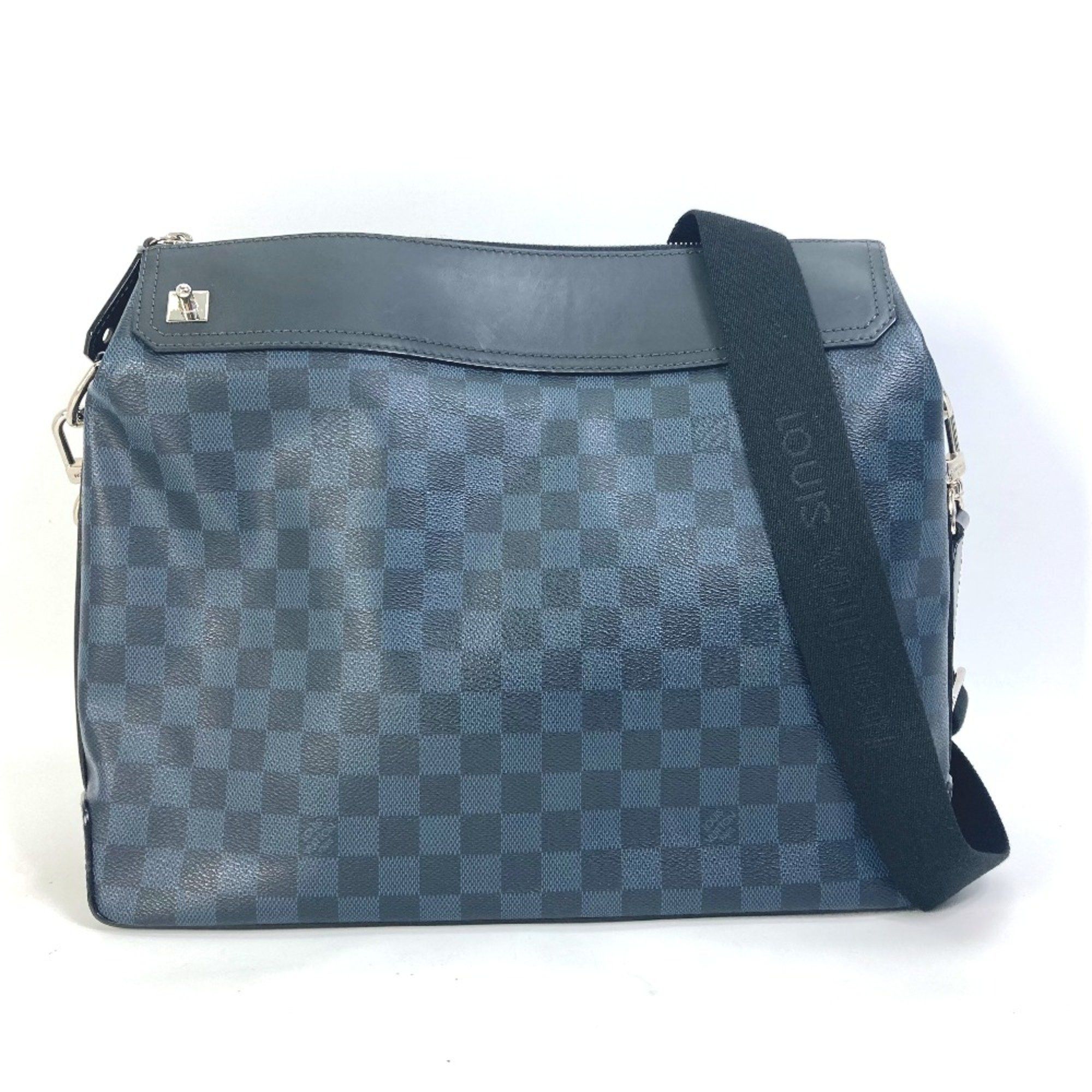 Louis Vuitton Louis Vuitton N41348 Damier Cobalt Crossbody Shoulder Bag Navy Size ONE SIZE - 1 Thumbnail