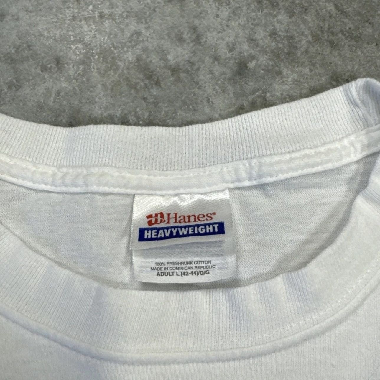 Hanes VINTAGE Finding Nemo Disney Pixar Shirt Mens Large White Hanes Heavyweight Graphic Tee Size US L / EU 52-54 / 3 - 3 Thumbnail