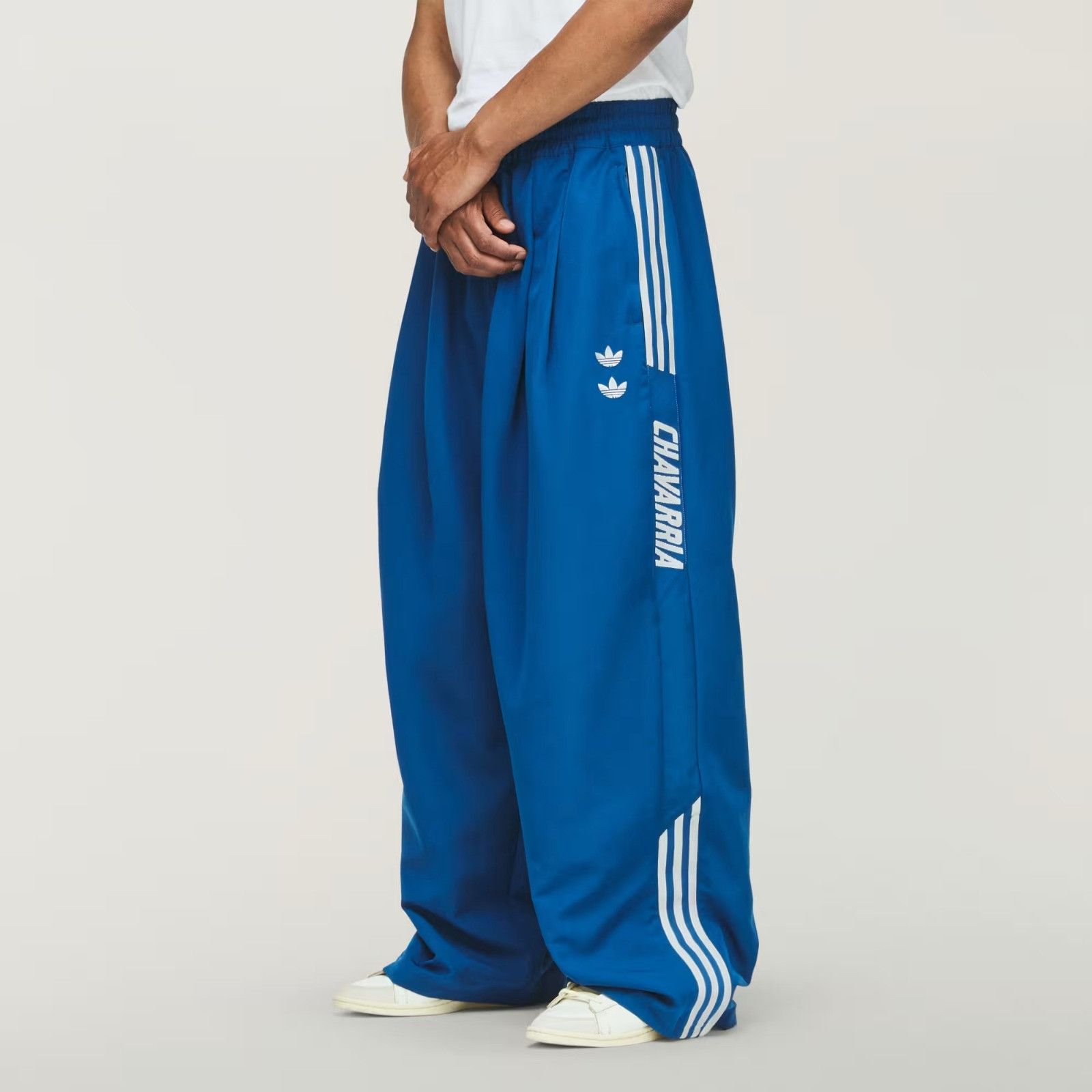 Adidas × Willy Chavarria o1mle0526 Track Sweatpants & Joggers in Blue Size US 36 / EU 52 - 2 Thumbnail