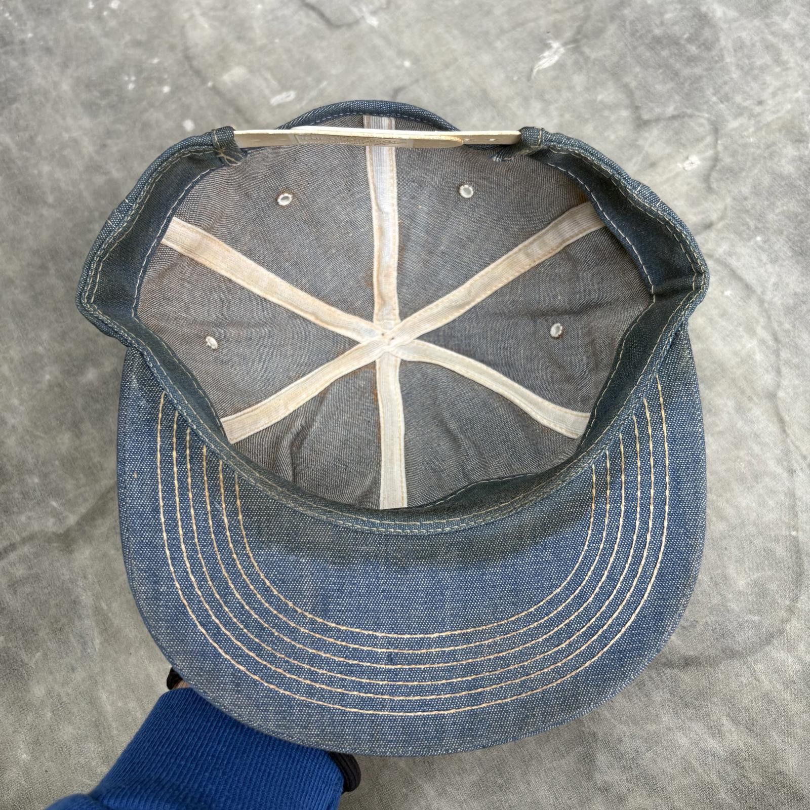 Vintage Vintage 70s Gumout Racing Team Patch Denim SnapBack Hat Size ONE SIZE - 3 Thumbnail