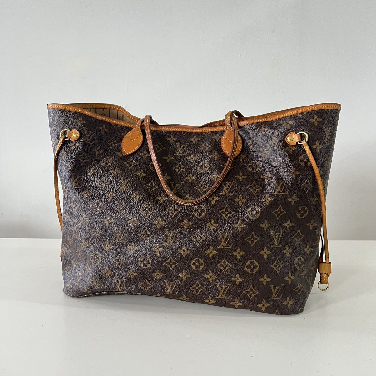 Louis Vuitton Neverfull GM monogram tote bag
