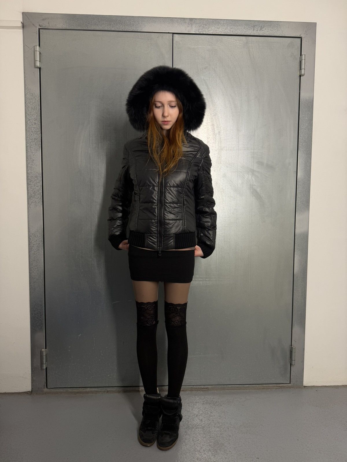 Refrigiwear Streetwear Fur Black Fur Down Y2K Fitted Bomber Jacket Size M / US 6-8 / IT 42-44 - 2 Thumbnail