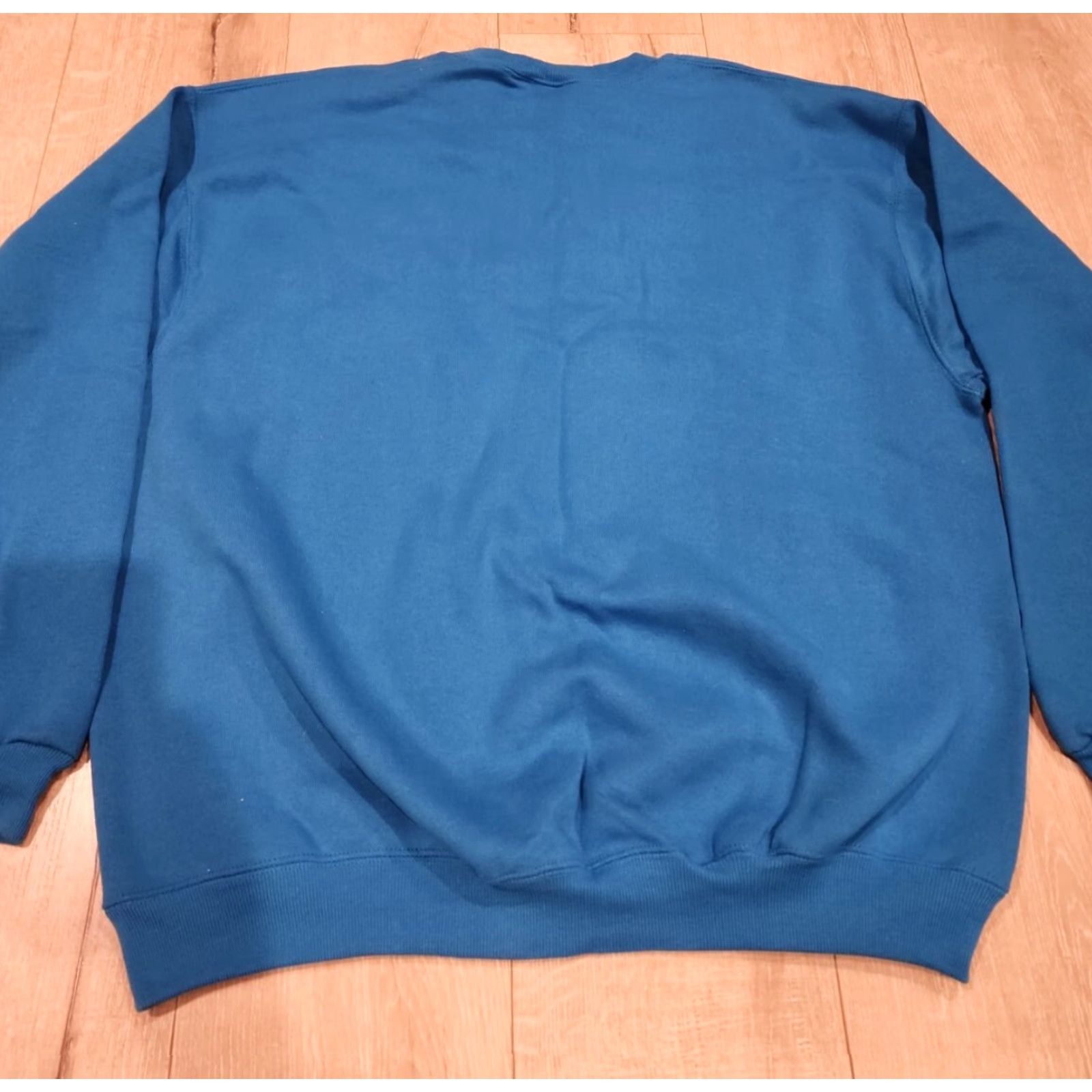 Vintage VINTAGE Cheetah Crew Neck Sweatshirt Adult 2XL Aqua 90s Heavyweight Pullover USA Made Mens Size US XXL / EU 58 / 5 - 5 Thumbnail