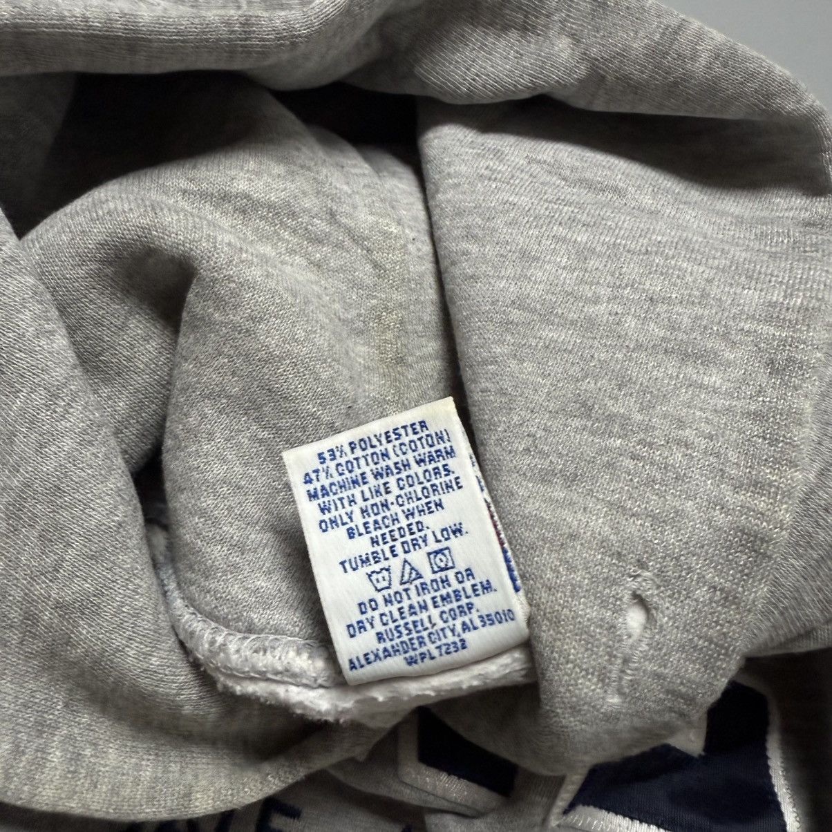 Russell Athletic Vintage Russel Une University Hood Y2K Size US L / EU 52-54 / 3 - 5 Thumbnail