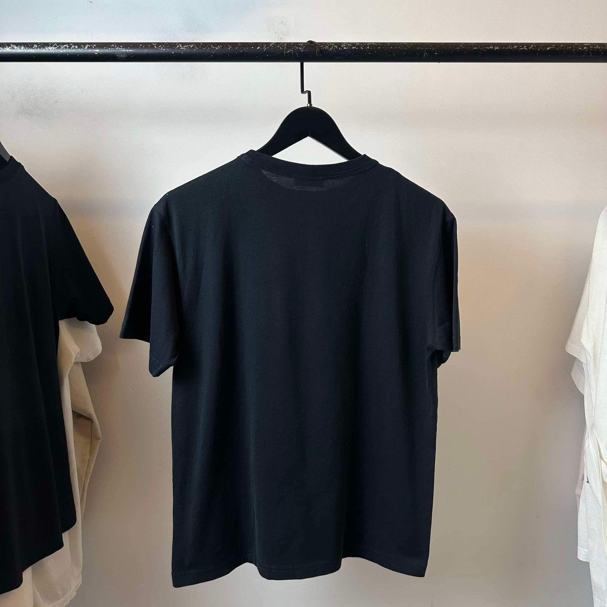 Dior DIOR BIG LOGO T SHIRT Size US XS / EU 42 / 0 - 2 Thumbnail