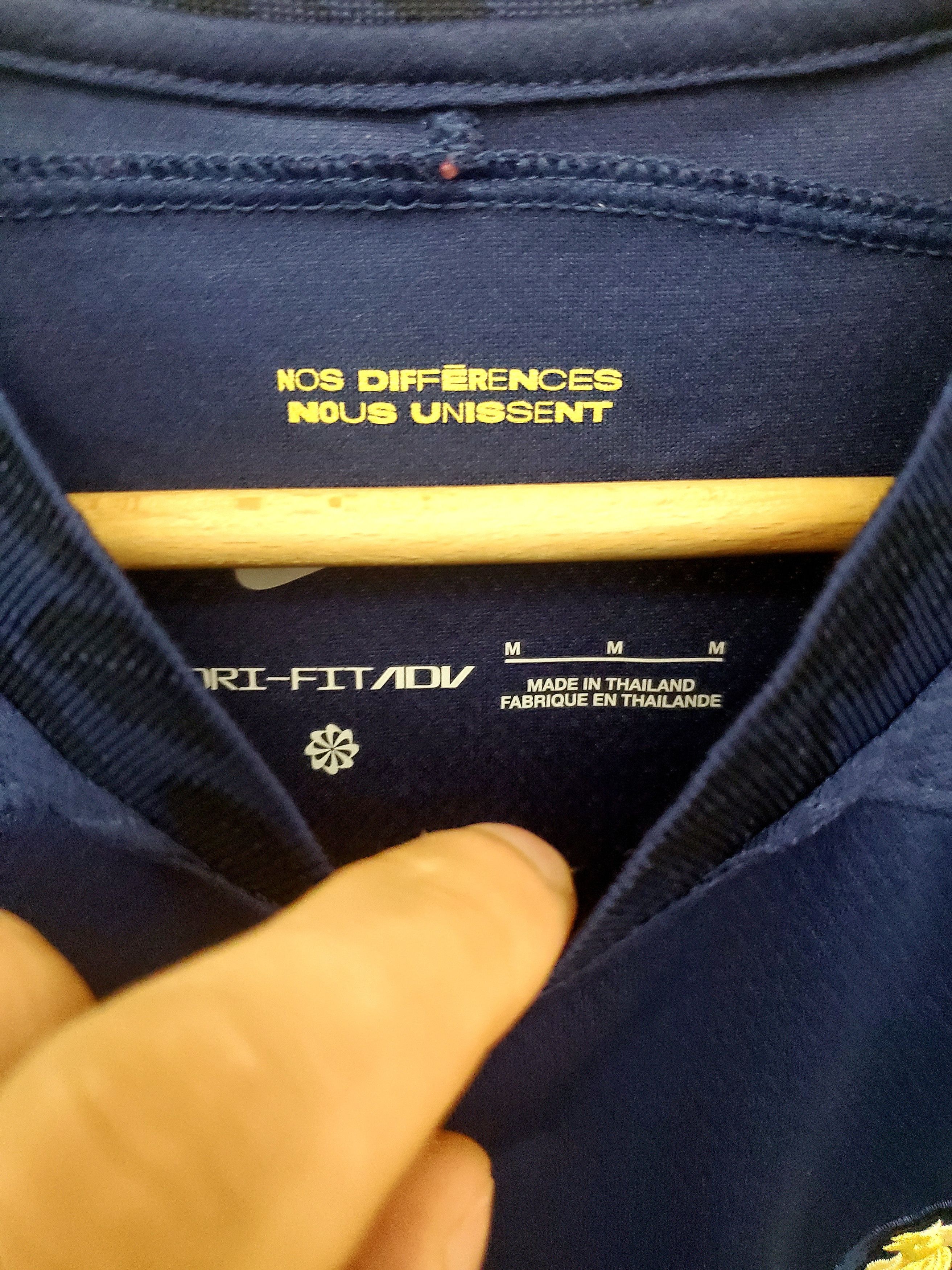 Nike World Cup France 2022 France home jersey ideal condition Size US M / EU 48-50 / 2 - 3 Thumbnail