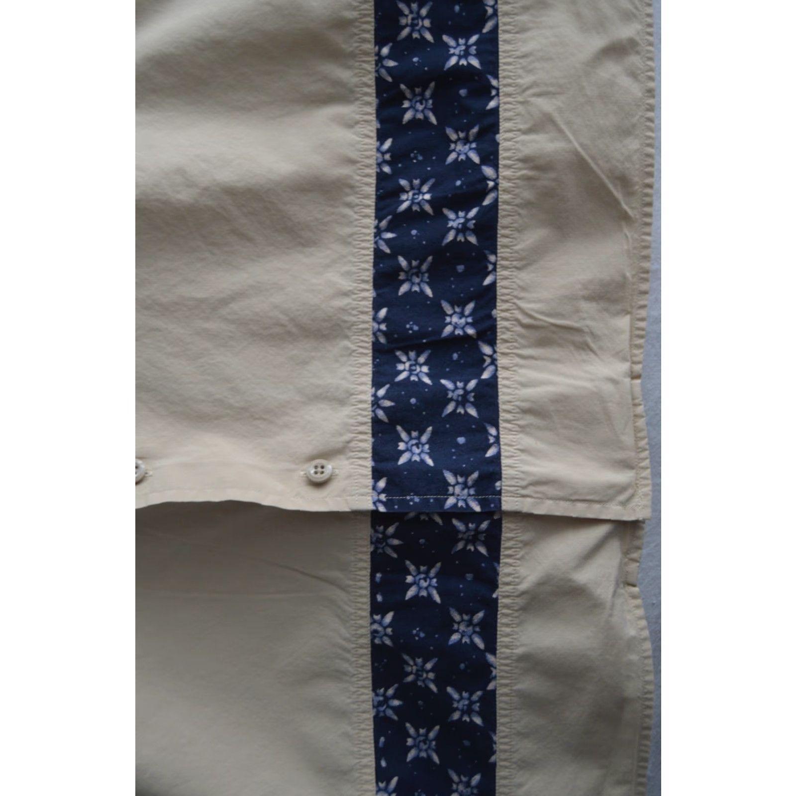 Tommy Hilfiger VINTAGE Tommy Hilfiger Button-Up Shirt Men L Hawaiian/camp Embroidered spell Out Shirt Size US L / EU 52-54 / 3 - 6 Thumbnail