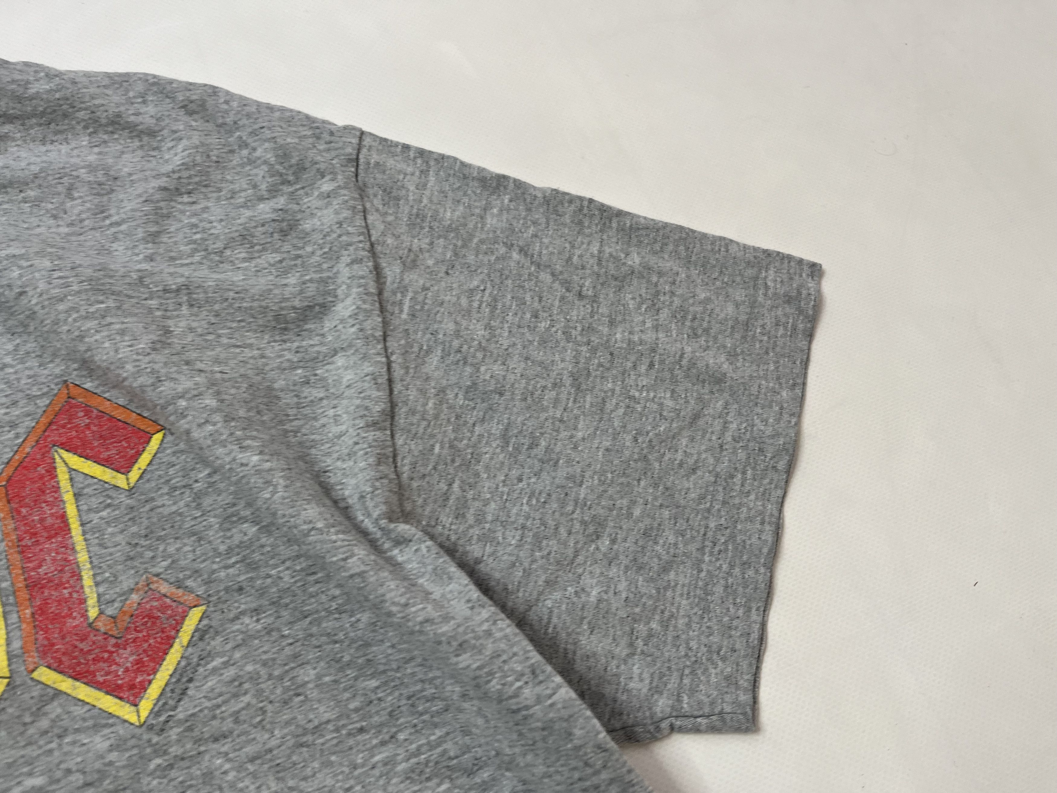 AC/DC Vintage AC/DC t-shirts Size US L / EU 52-54 / 3 - 6 Thumbnail