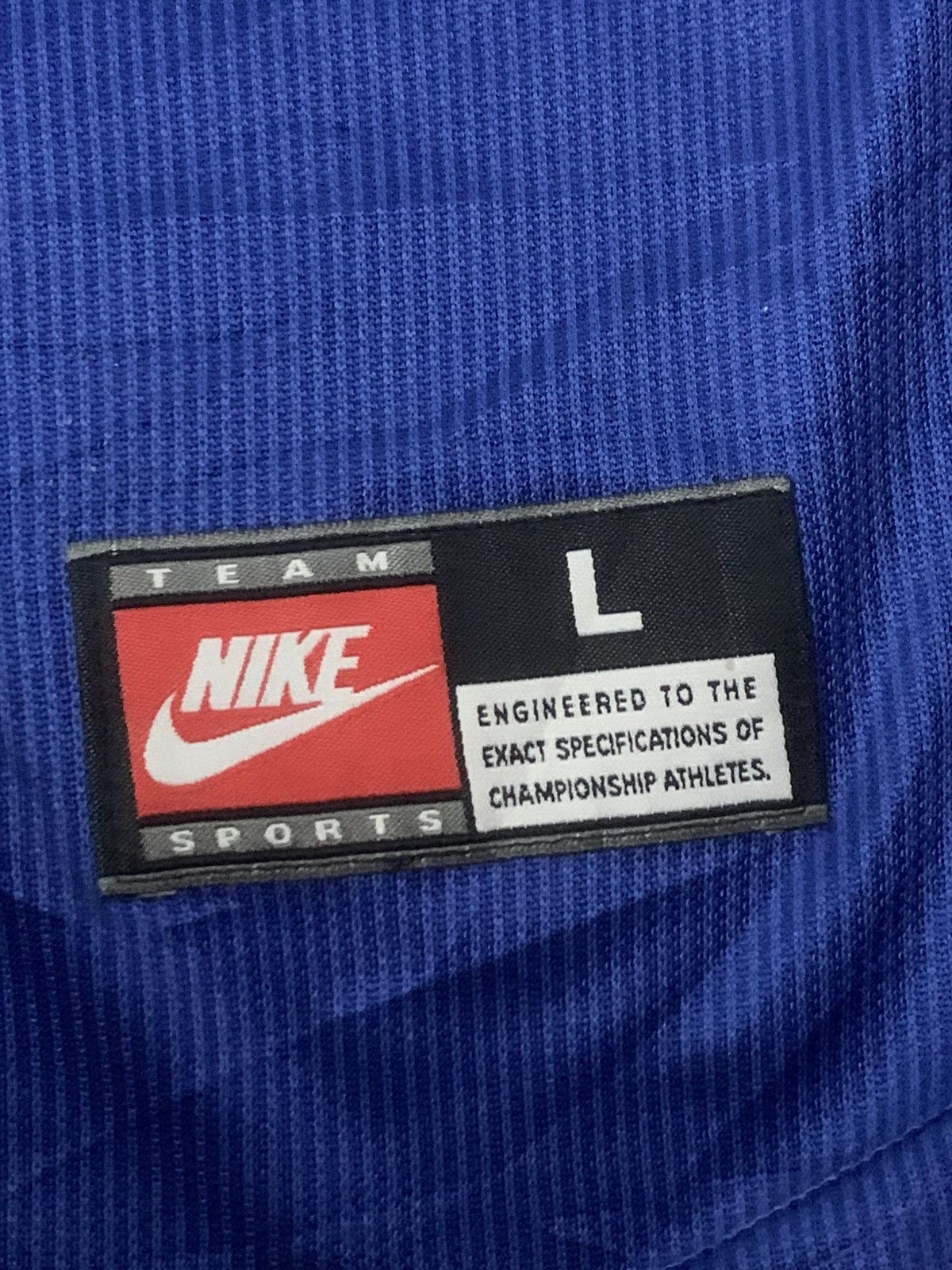 Nike × Vintage Vintage 1998 Italy Home Jersey Size US L / EU 52-54 / 3 - 4 Thumbnail