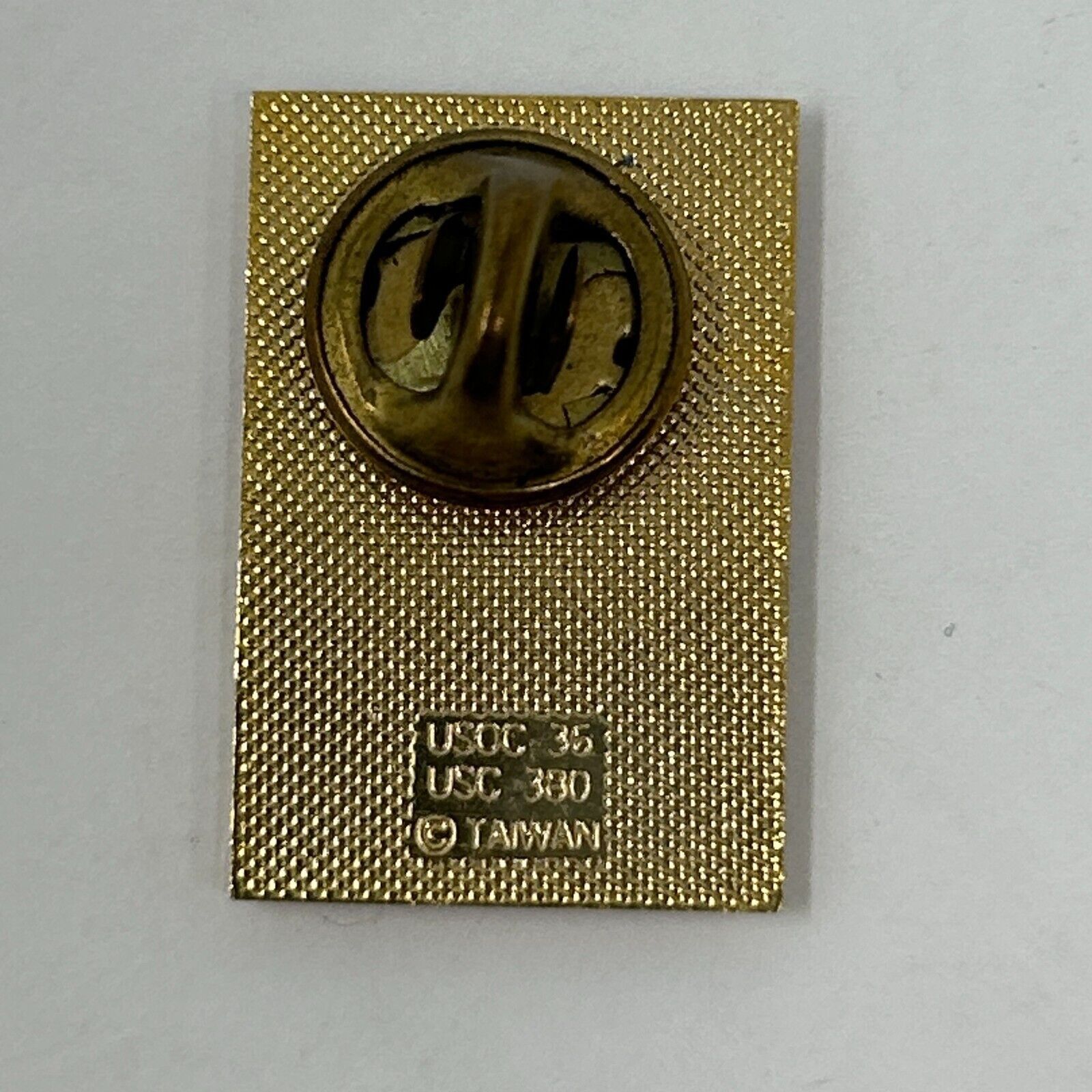 Vintage Lot 2 Vintage 80s Olympic Lapel Pins 1984 IBM 1988 Coca Cola Size ONE SIZE - 4 Thumbnail