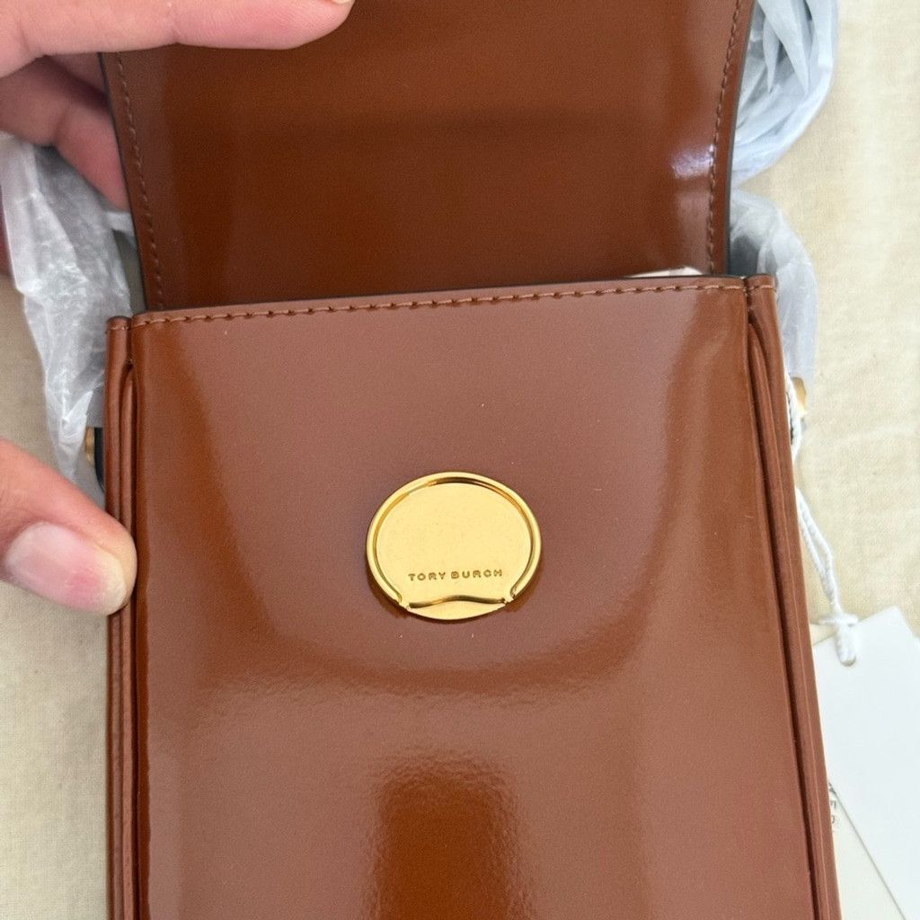Tory Burch NEW Tory Burch Robinson Spazzolato Phone Crossbody - Leather Size ONE SIZE - 8 Thumbnail