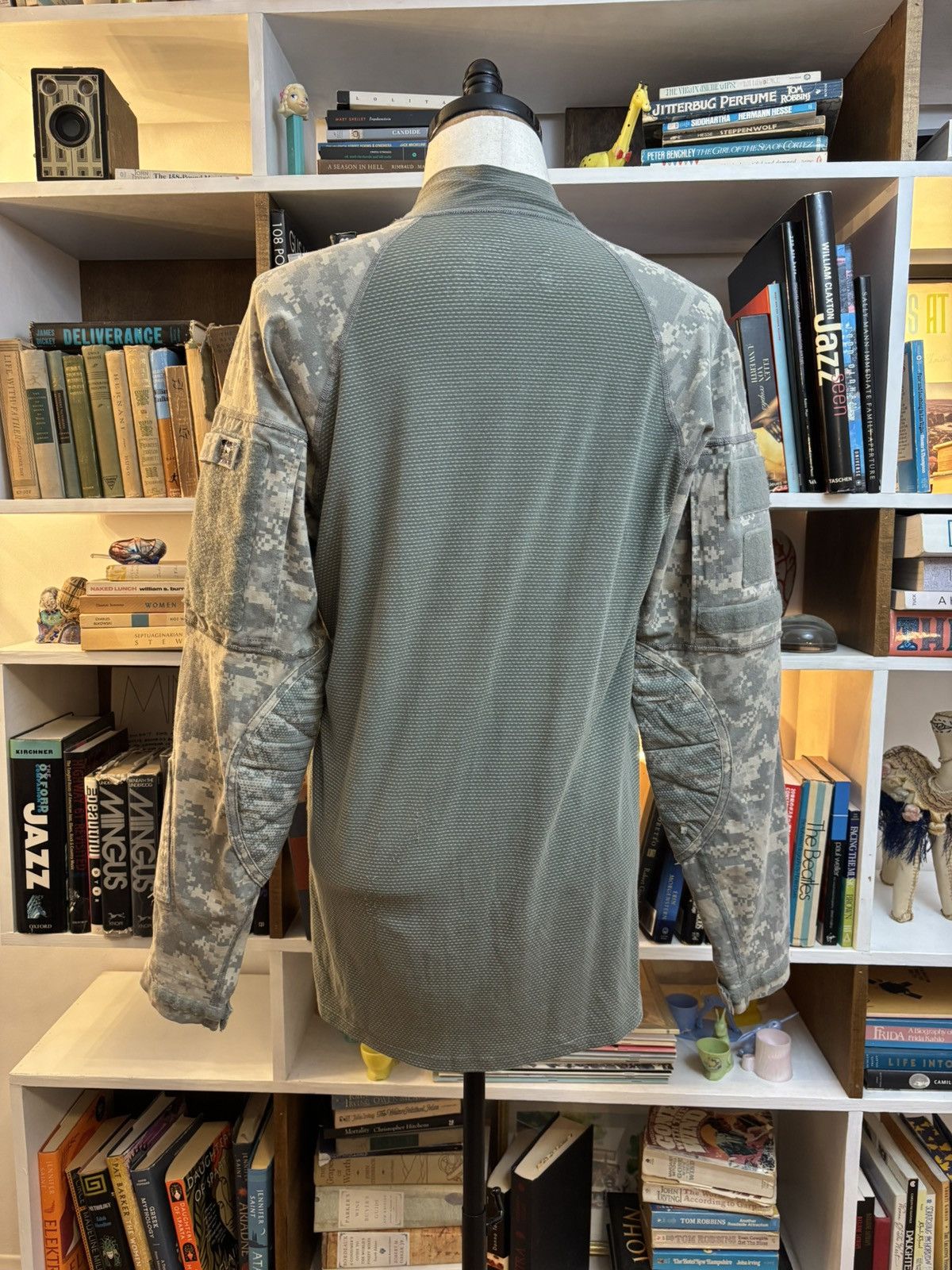 Massif Massif combat shirt Size US L / EU 52-54 / 3 - 3 Thumbnail