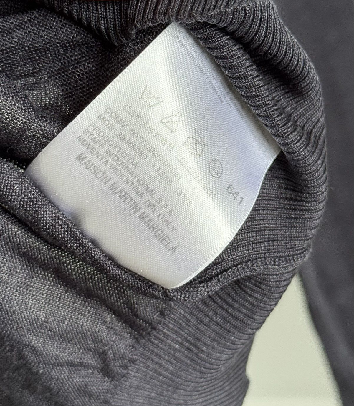 Maison Margiela Maison Margiela Silk Sweater Size US M / EU 48-50 / 2 - 6 Thumbnail