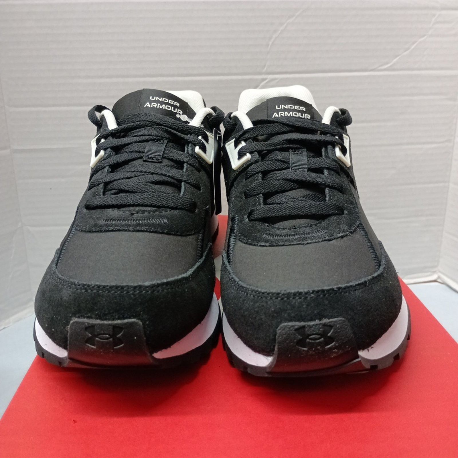 Under Armour New Under Armour Men's Essential Runner Shoes Size 10 Black Size US 10 / EU 43 - 2 Thumbnail