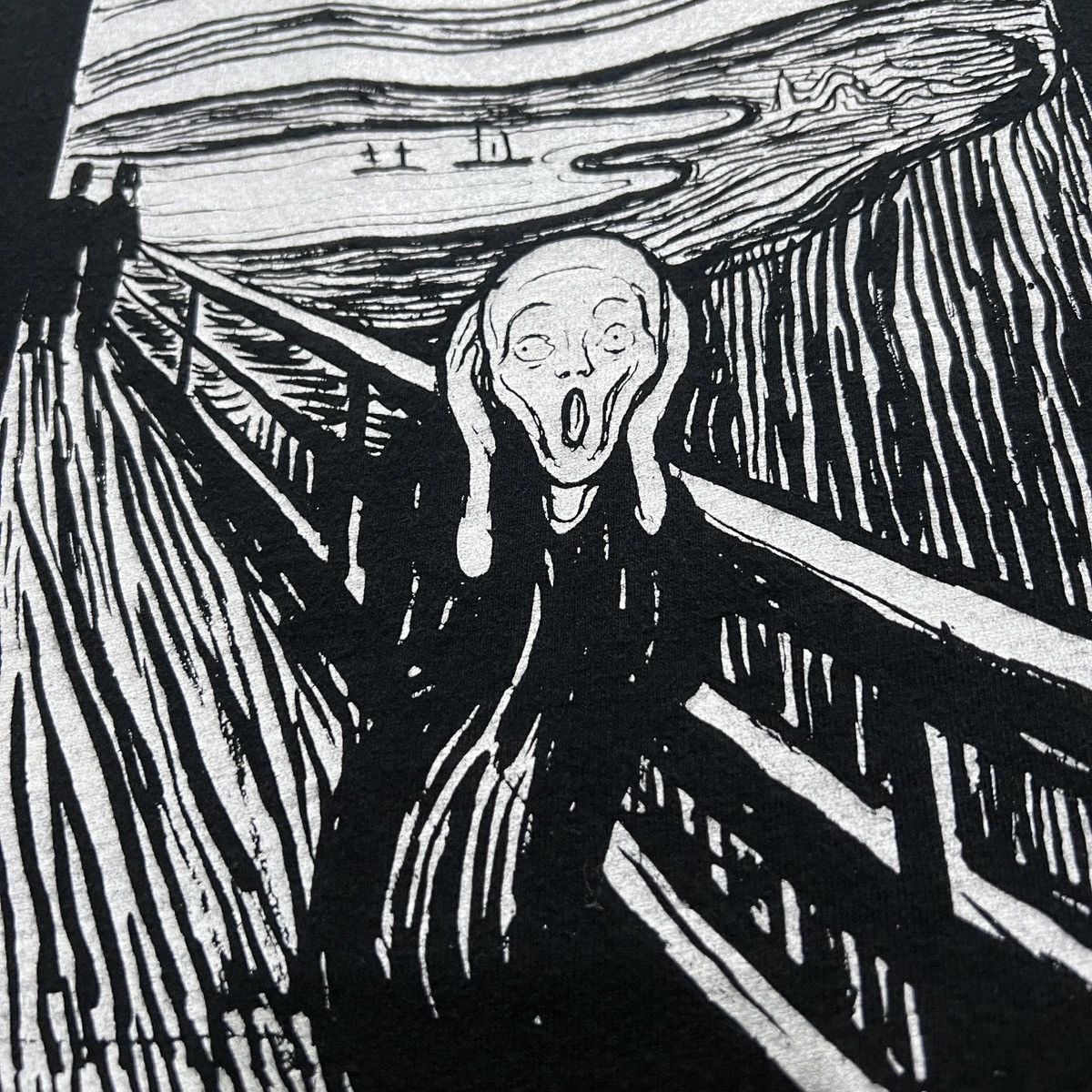 Vintage Vintage 90s THE SCREAM By EDVARD MUNCH Art Tee XL Graphic Size US XL / EU 56 / 4 - 1 Thumbnail