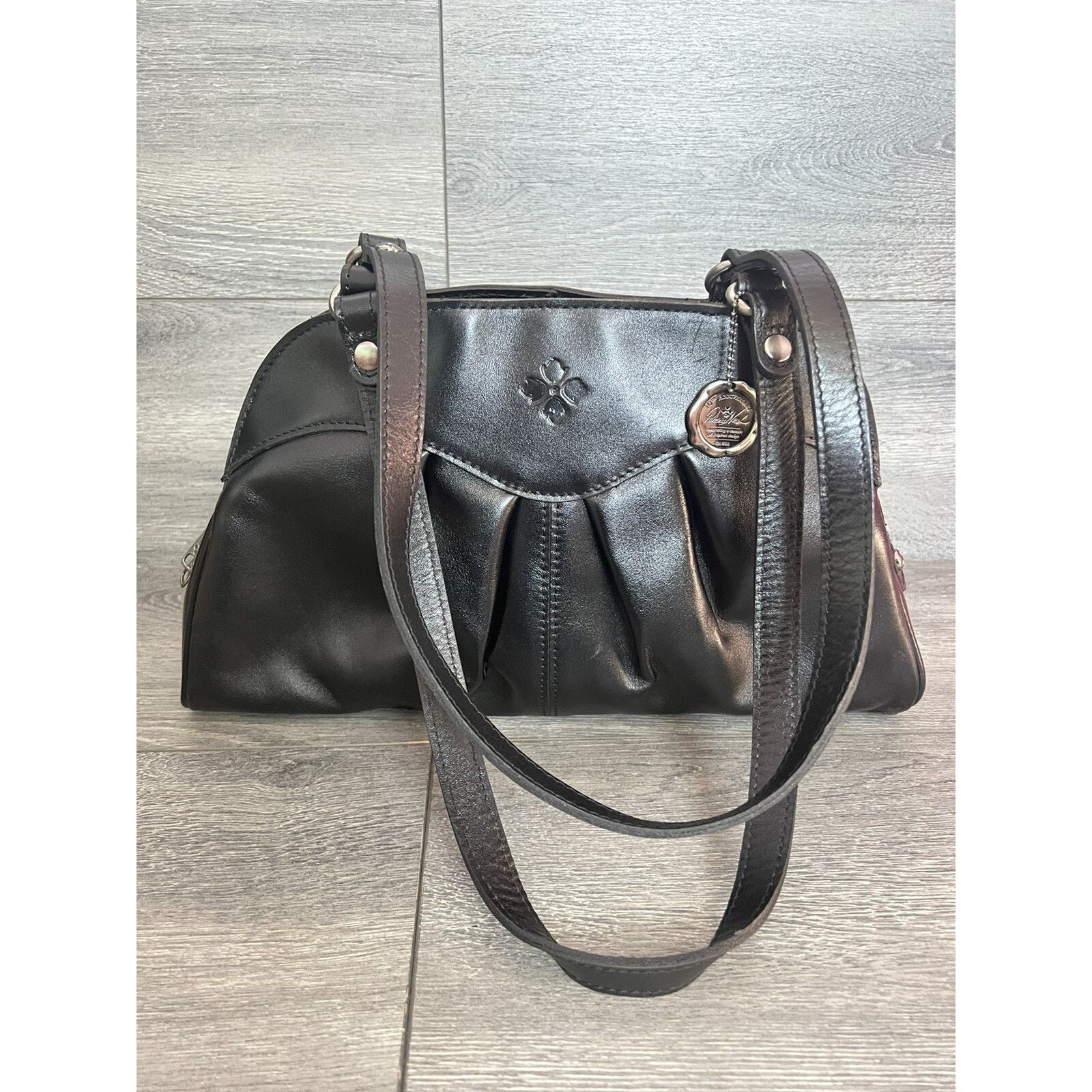 Patricia Nash Patricia Nash Oval Satchel Heritage black bag A399509 Size ONE SIZE - 7 Thumbnail