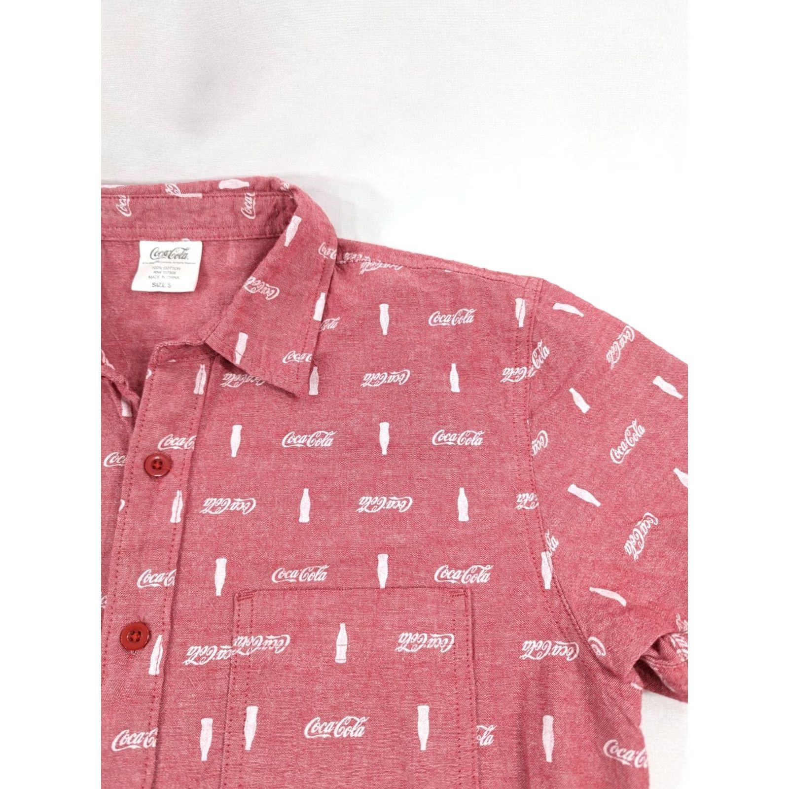 Vintage Coca-Cola Shirt Coca-Cola Bottle Caps Button-Down Short Sleeve Red Shirt Men Small Button-Up Regular Cotton Blend Logo Size US S / EU 44-46 / 1 - 2 Thumbnail