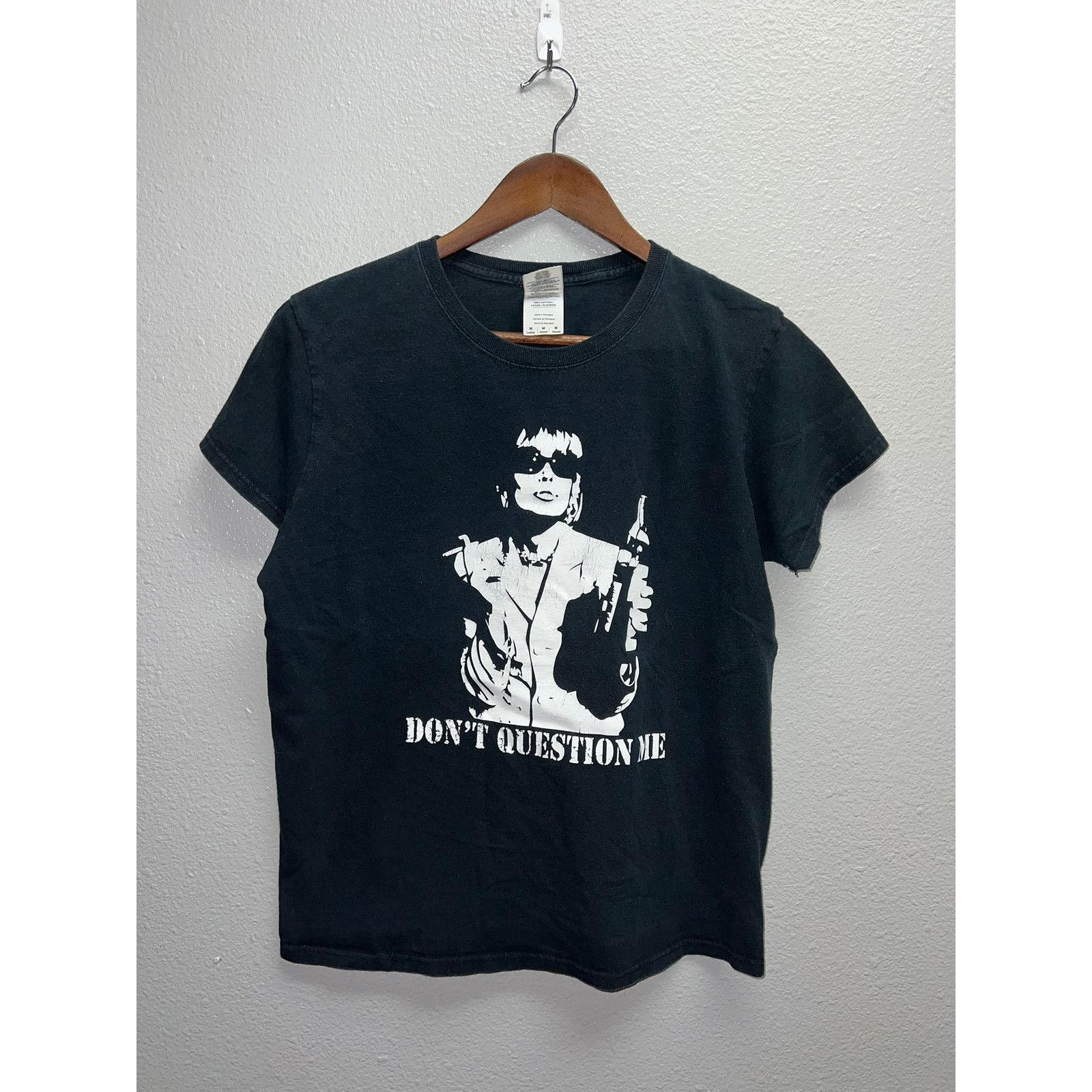 Gildan Womens Dont Question Me Shirt Graphic Black Top Tee Medium Size M / US 6-8 / IT 42-44 - 1 Thumbnail