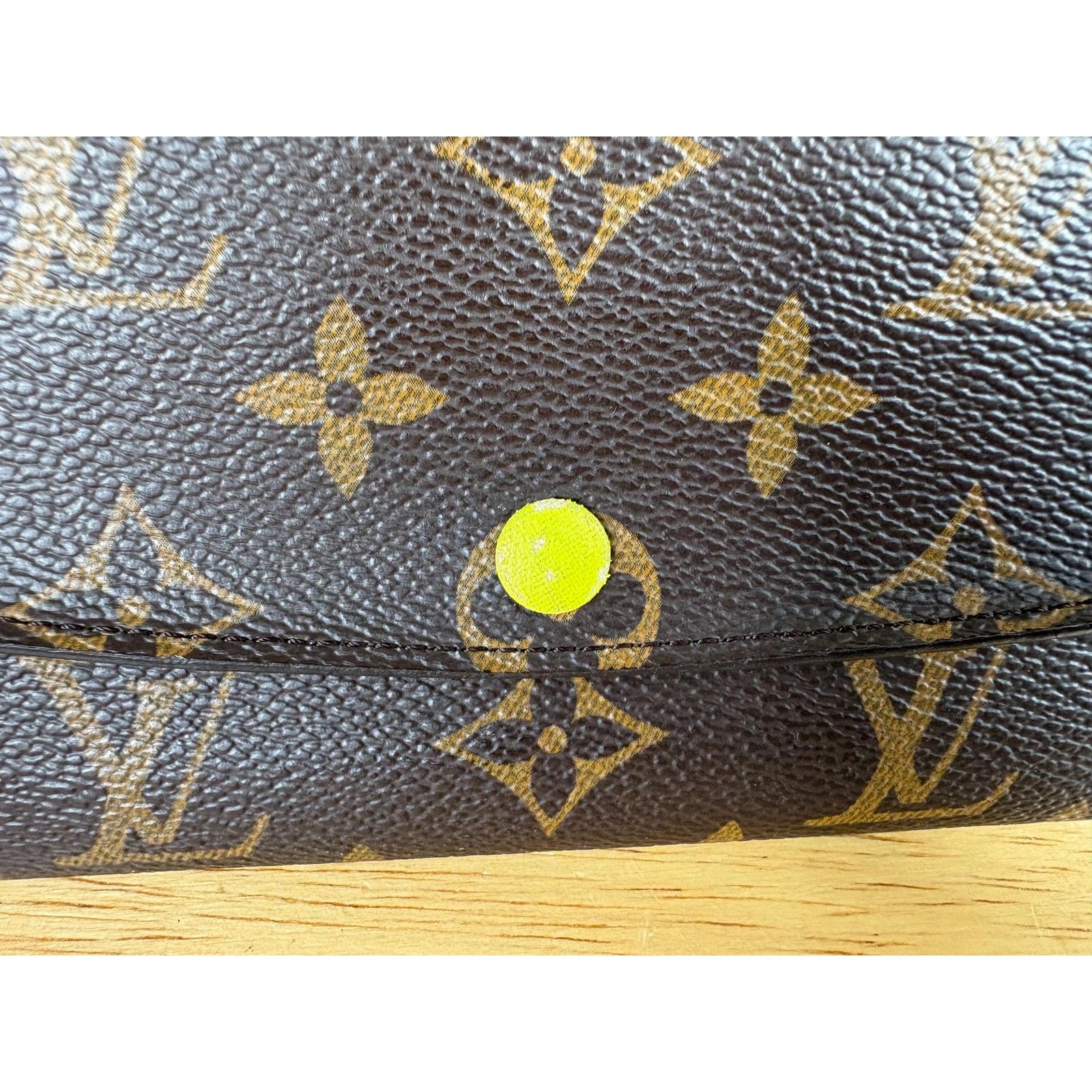 Louis Vuitton Authentic Louis Vuitton Monogram Emilie Long Bifold Wallet Size ONE SIZE - 5 Thumbnail