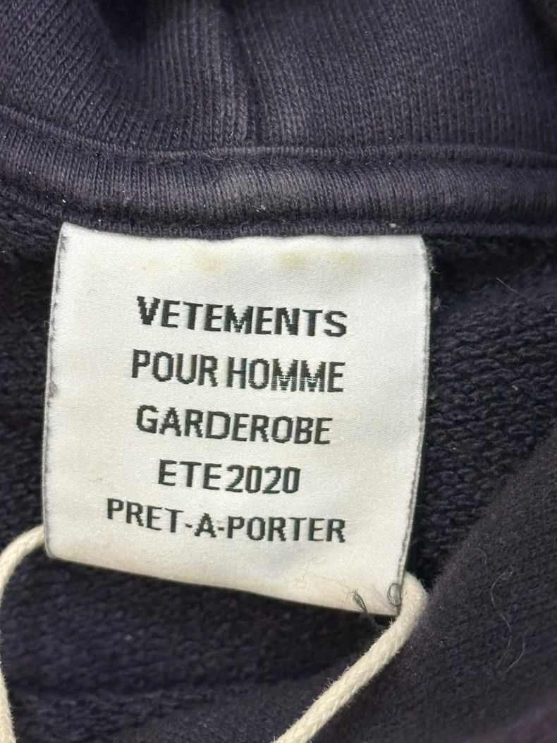 Vetements Vetements Men's Patchwork Anti-War Sanskrit Sweatshirt Size US L / EU 52-54 / 3 - 6 Thumbnail