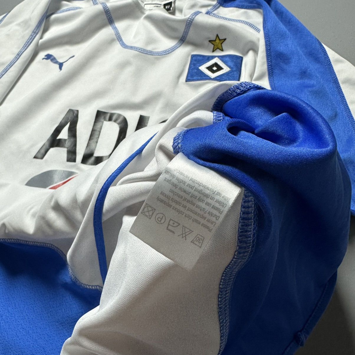 Puma HAMBURG PUMA 2005/2006 SOCCER HOME JERSEY #23 VAN DER VAART Size US XL / EU 56 / 4 - 16 Thumbnail