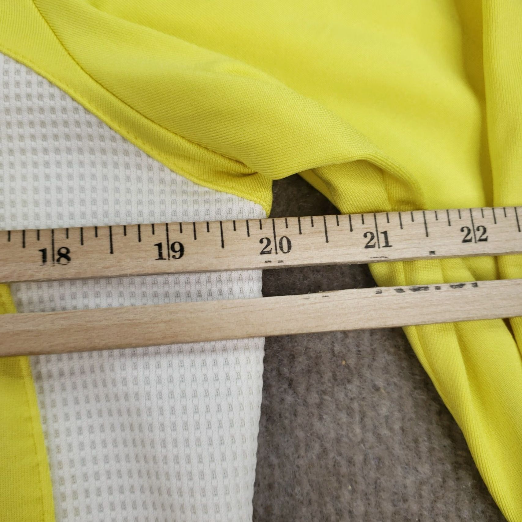 Izod IZOD Women's Yellow Mock Neck 1/4 Zip Pullover Sweatshirt Large Size L / US 10 / IT 46 - 3 Thumbnail