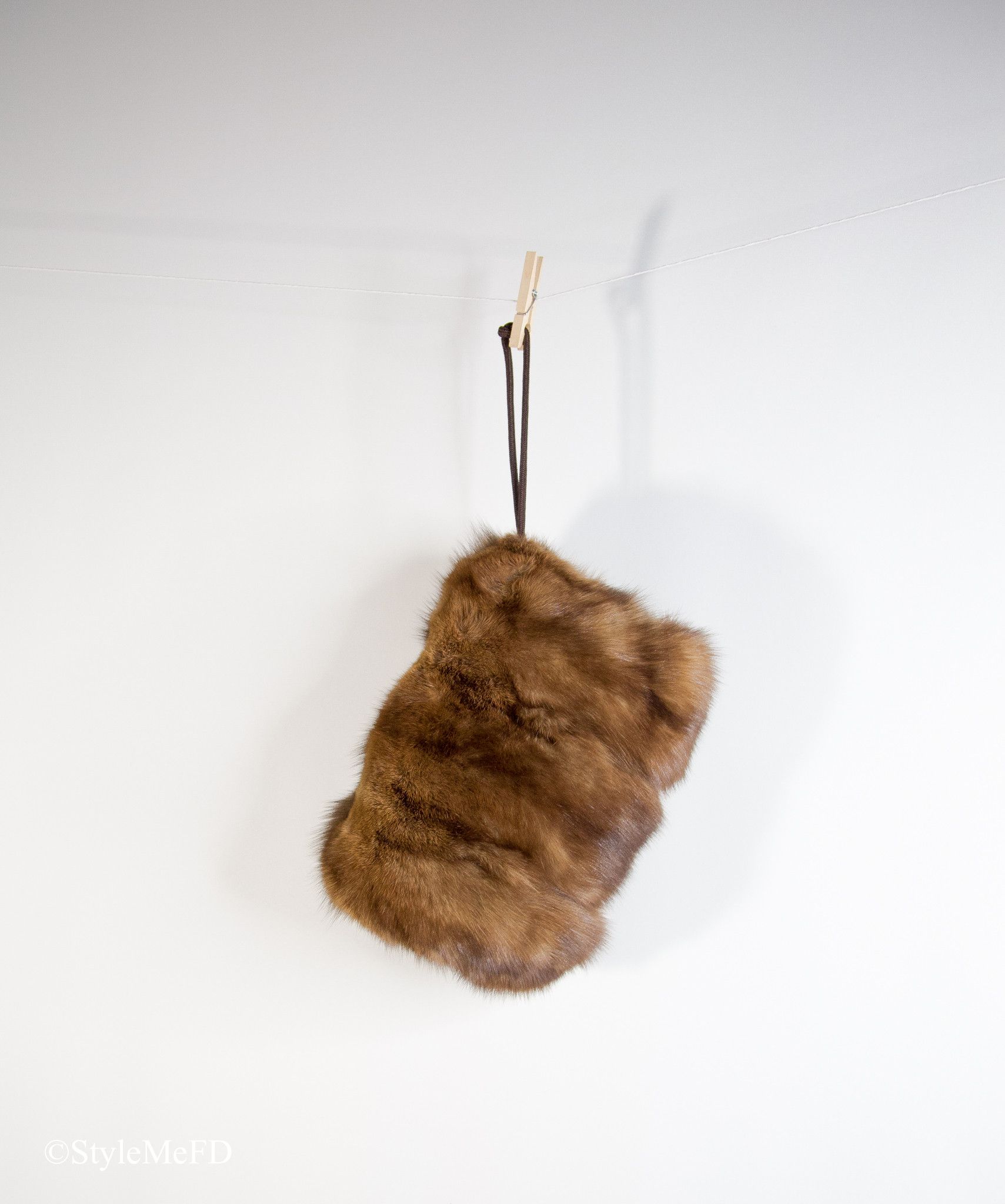 Vintage Vintage REAL FUR Muff Size ONE SIZE - 1 Thumbnail
