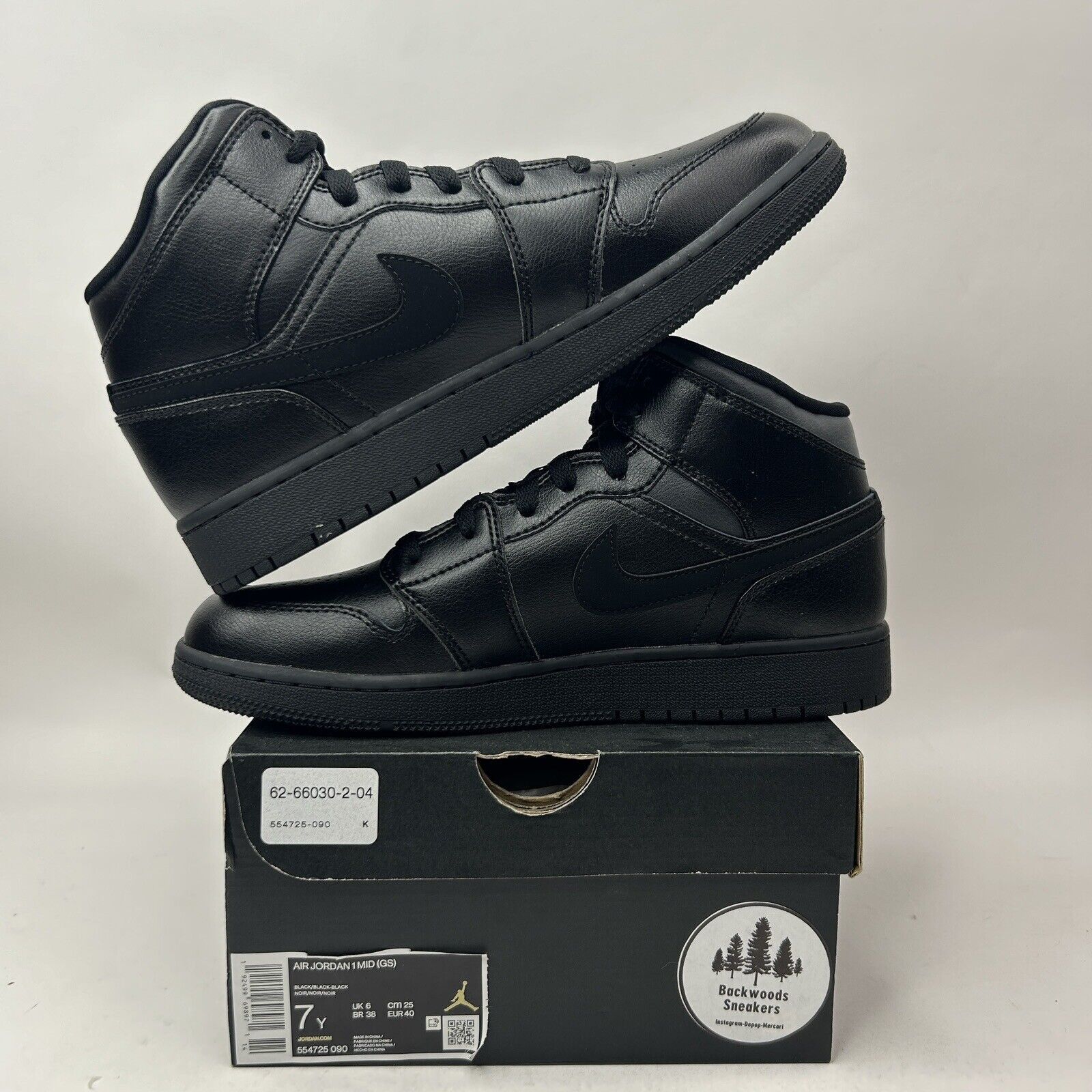 Jordan Brand Nike Air Jordan 1 Mid GS “Deep Black Nubuck Swoosh” 2023 Size US 8.5 / IT 38.5 - 3 Thumbnail