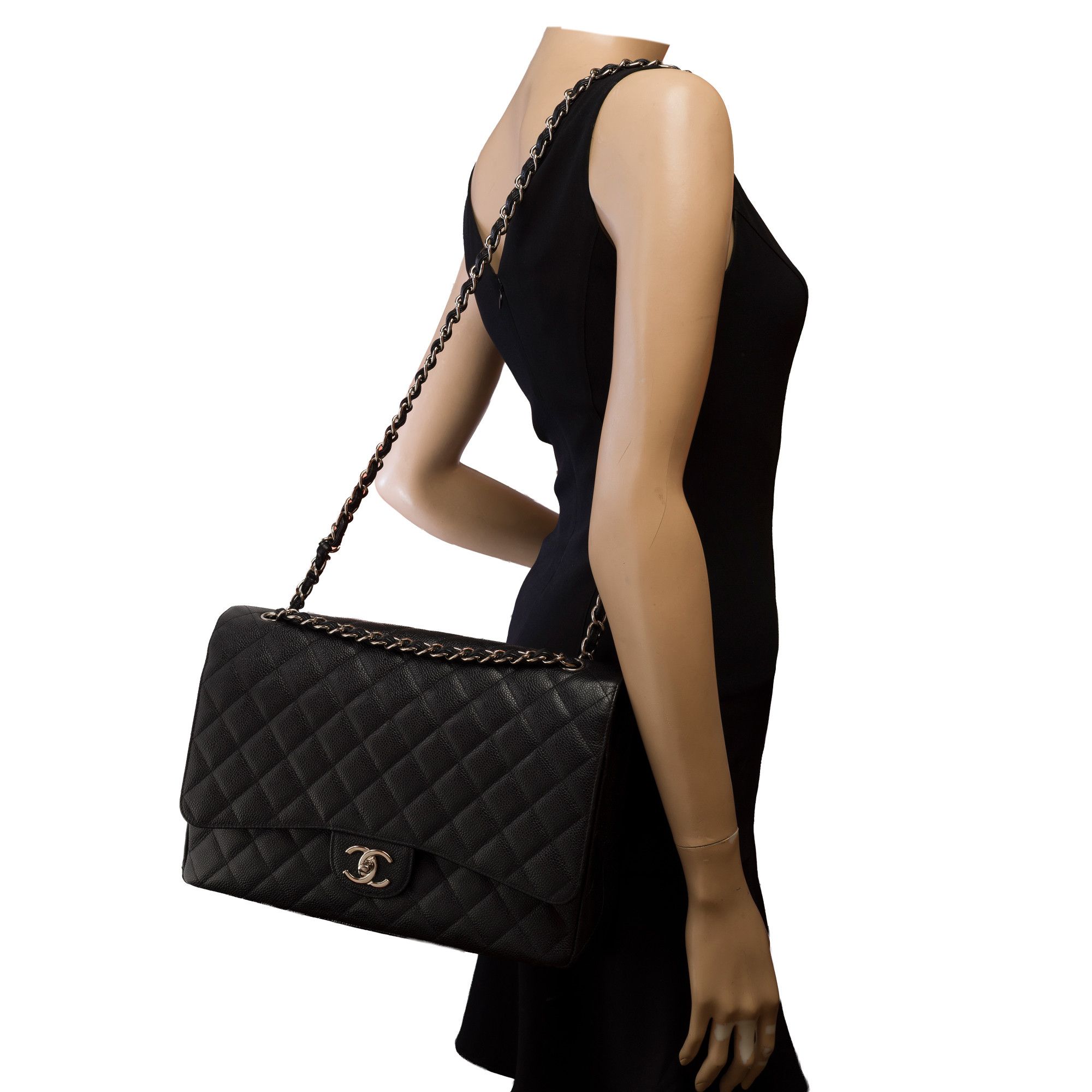 Chanel Chanel Timeless Classique in Black Leather Size ONE SIZE - 11 Thumbnail