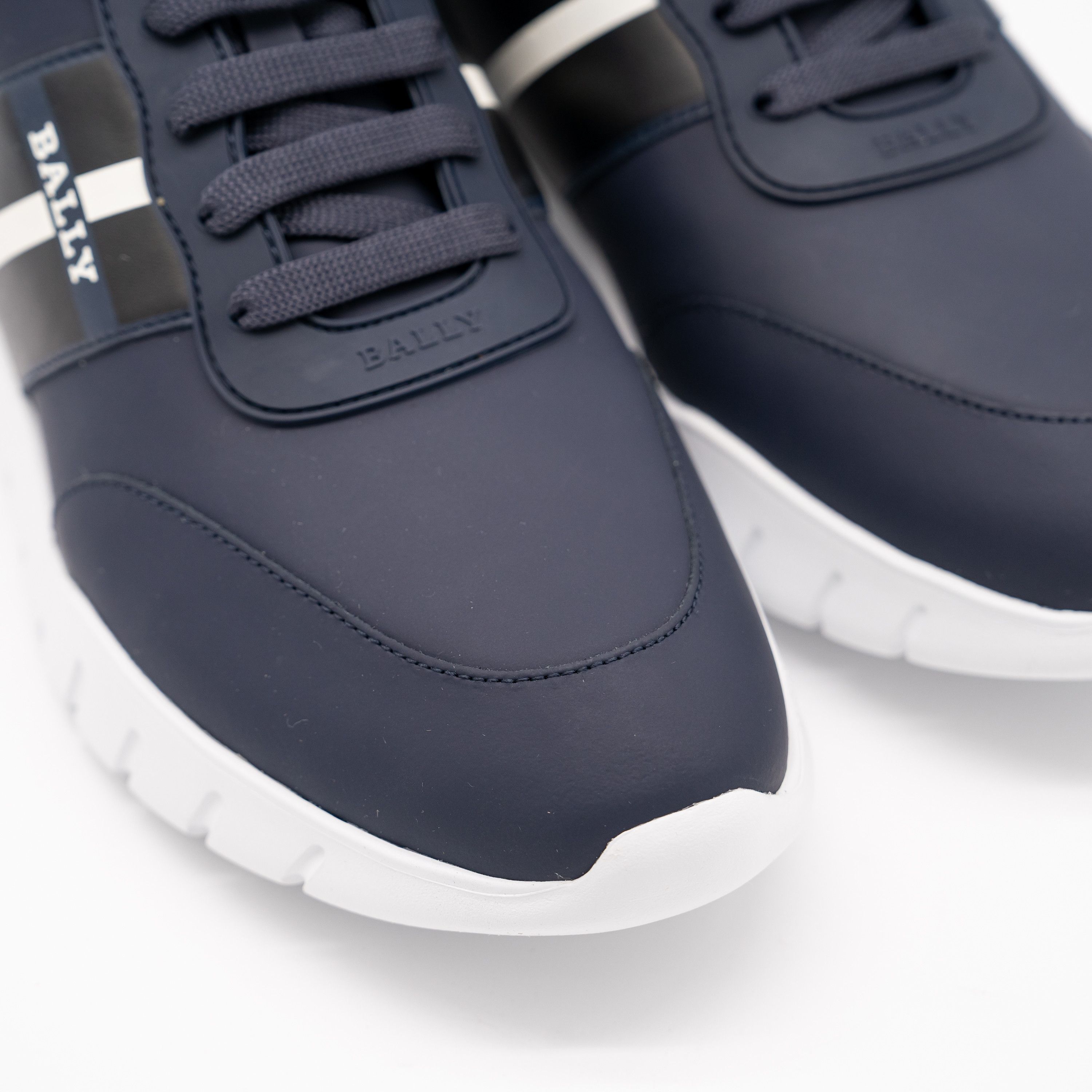 Bally 12 Bally Bronnye Blue Navy Sneakers Leather White Size US 12 / EU 45 - 7 Thumbnail