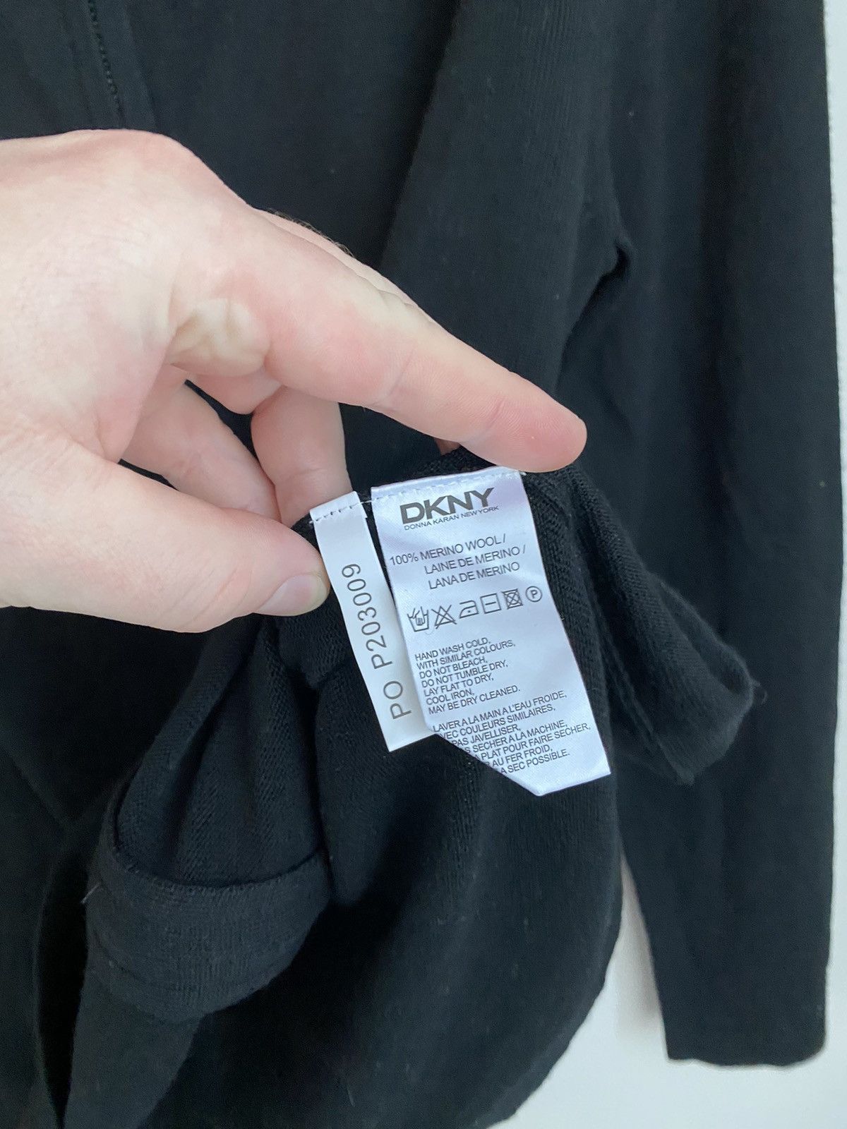DKNY × Donna Karan Donna Karan New York and DKNY wool sweater for men Size US L / EU 52-54 / 3 - 5 Thumbnail