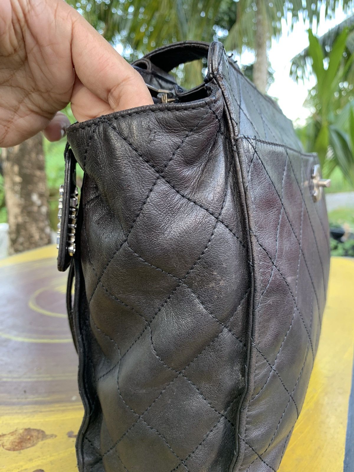 Chanel Chanel Vintage Lambskin Quilted Leather Shouler Bag Size ONE SIZE - 8 Thumbnail