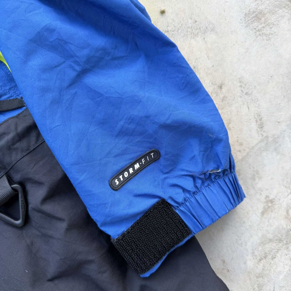 Nike ACG 90s Nike ACG Storm Fit waterproof Jacket Size US S / EU 44-46 / 1 - 5 Thumbnail