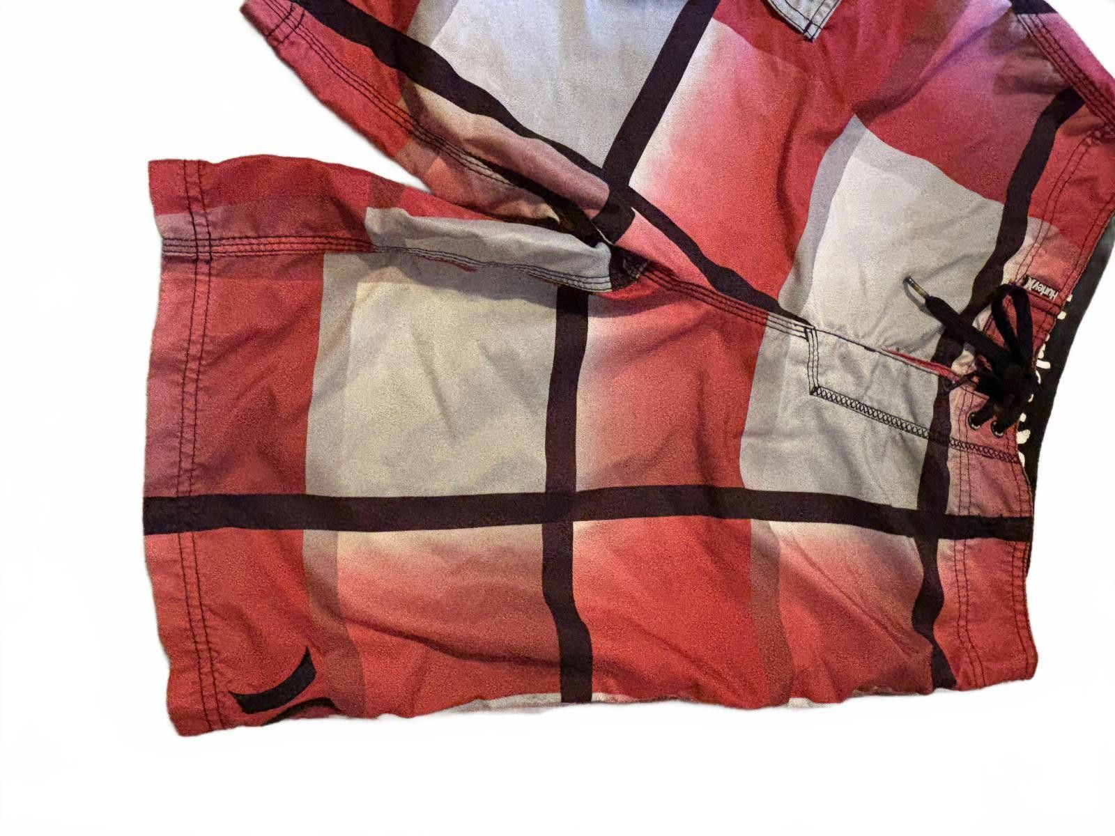 Hurley Y2K Hurley Men's Board Shorts Red and Gray Plaid Swim Trunks Size US 32 / EU 48 - 2 Thumbnail