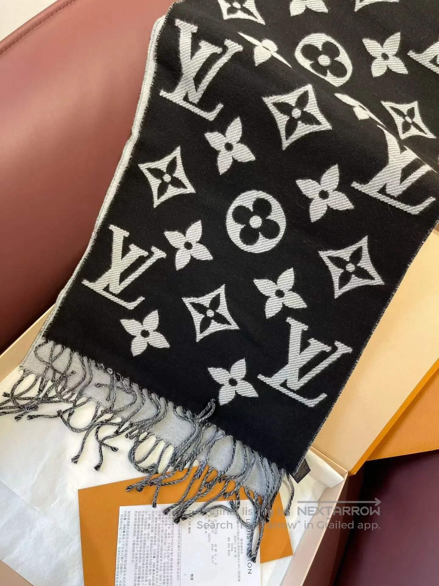 Louis Vuitton Louis Vuitton Wool Logo Scarf. Size ONE SIZE - 5 Thumbnail