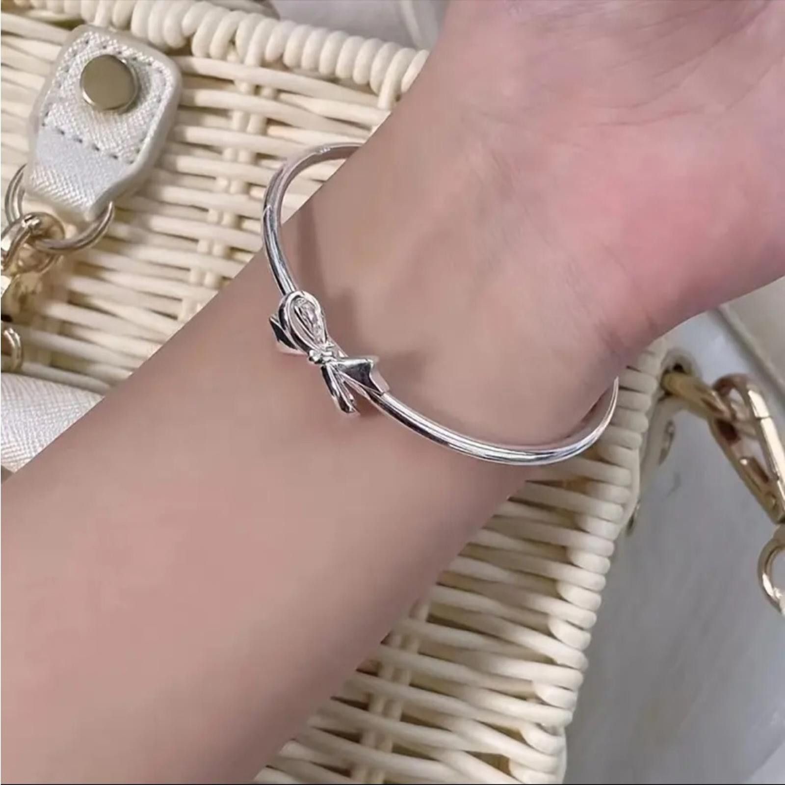 Designer Silver Plated Bow Cuff Bracelet NWT Size ONE SIZE - 1 Thumbnail