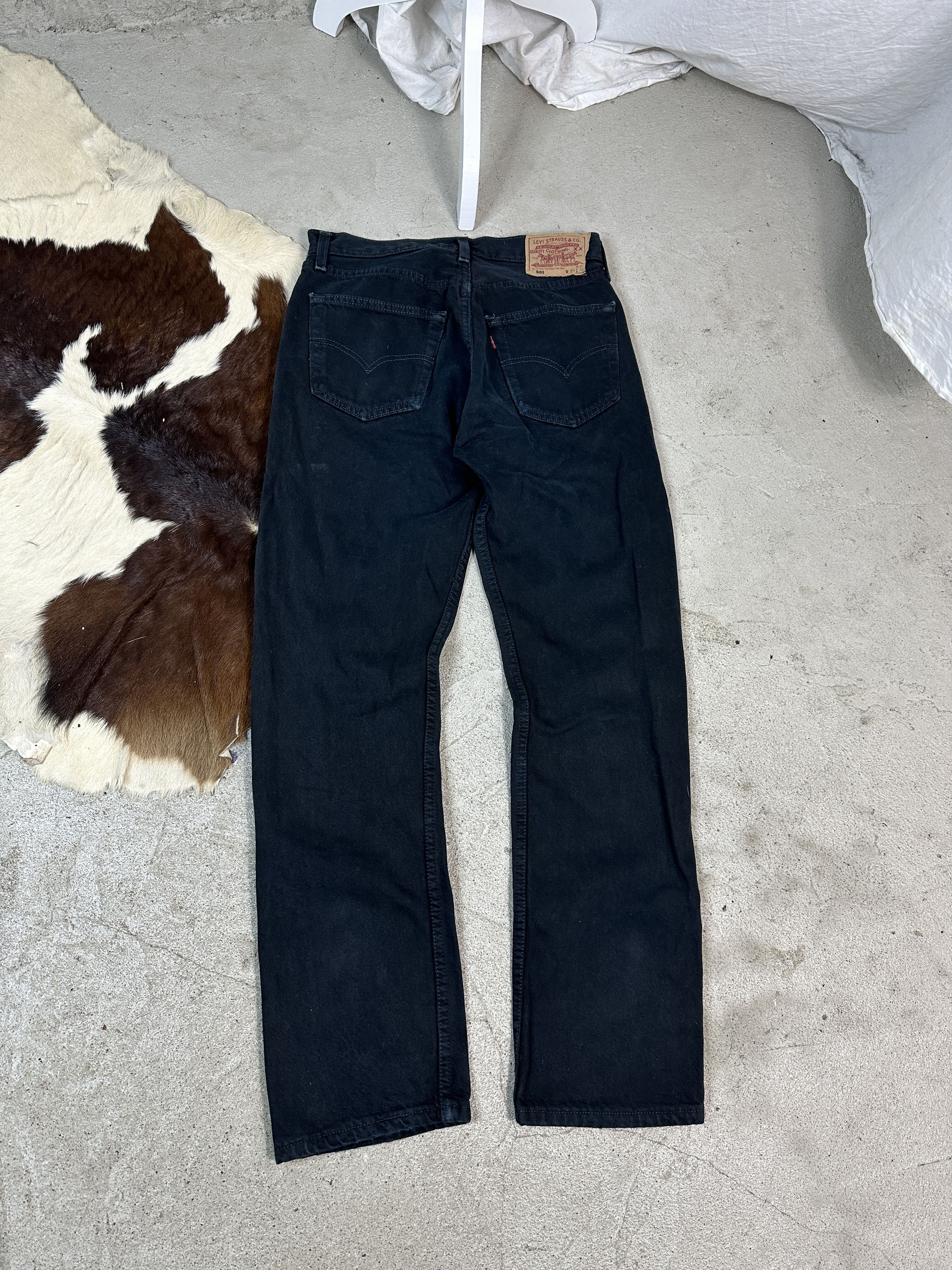 Levi's × Vintage Vintage Levi’s 501 90s Jeans Size 31" - 1 Thumbnail