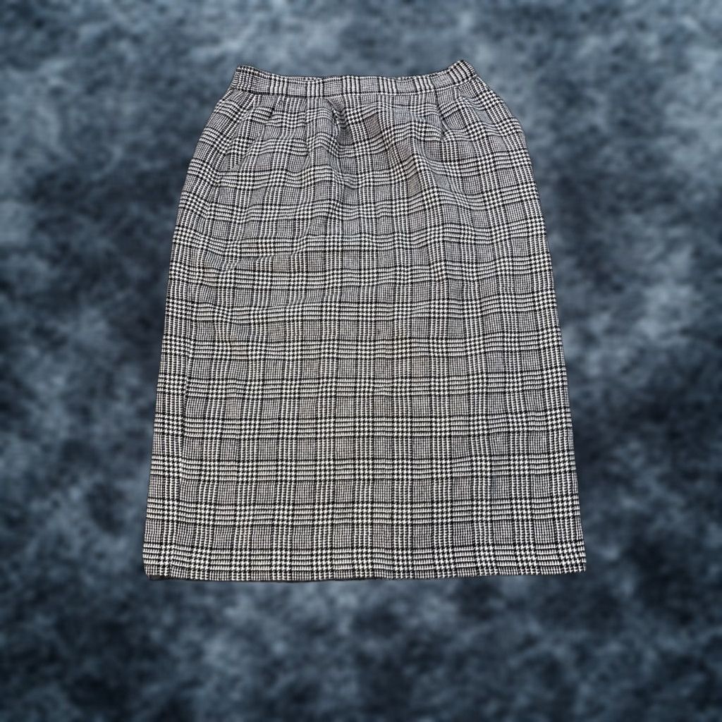 Vintage VINTAGE Savannah Gray Herringbone Wool Midi Skirt Women 14W Long Pencil Lined Tweed 90s Fall Winter Spring Size 36" / US 14 / IT 50 - 1 Thumbnail